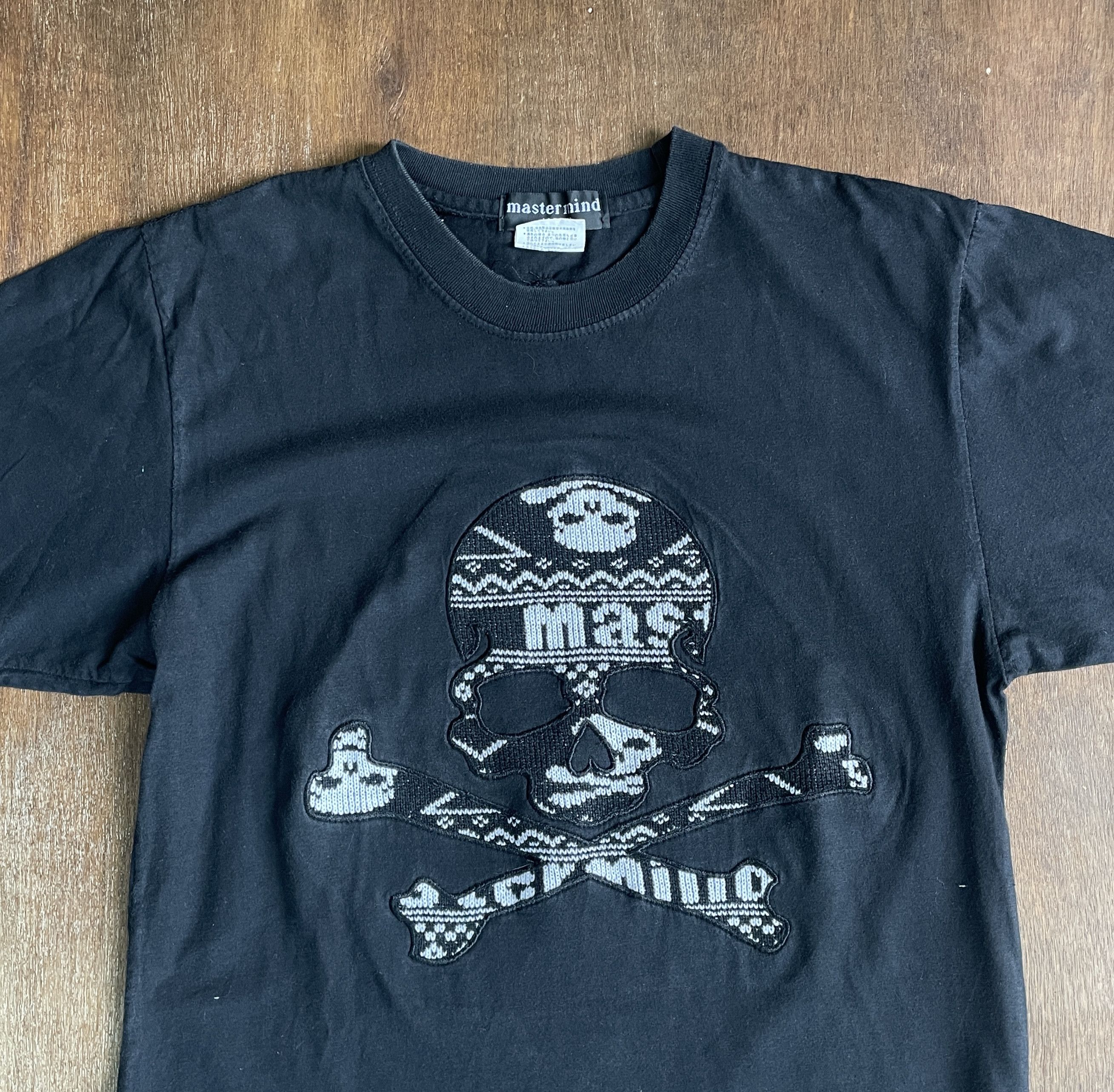 Mastermind Japan Mastermind Japan Black Skull & Crossbones Graphic T-Shirt Size US S / EU 44-46 / 1 - 2 Thumbnail