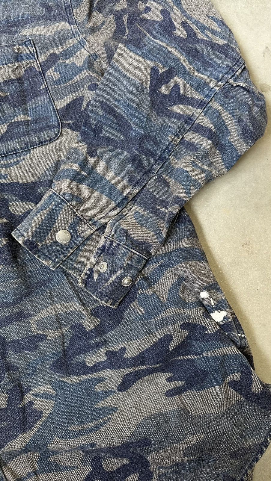Vans VINTAGE VANS CAMO BUTTON DOWN SHIRT Size US XL / EU 56 / 4 - 5 Thumbnail