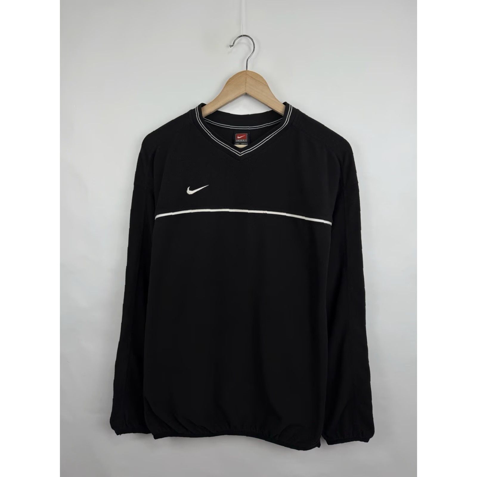 Nike VINTAGE Nike Team Fleece Sweatshirt Black L Mens 90s Retro Rare Defect Sleeve Size US L / EU 52-54 / 3 - 3 Thumbnail