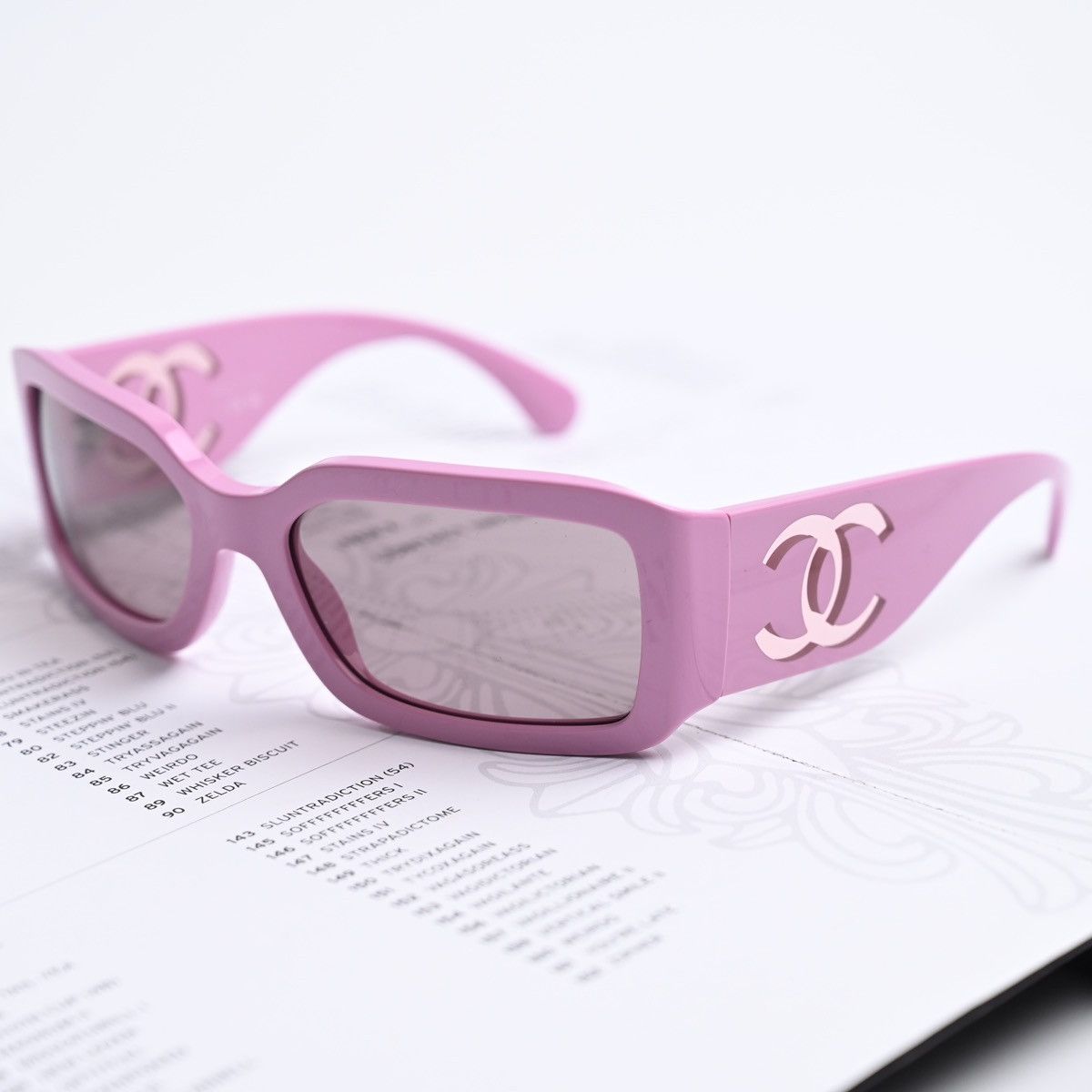 Chanel CHANEL 0CH5526 SUNGLASSES Size ONE SIZE - 2 Thumbnail