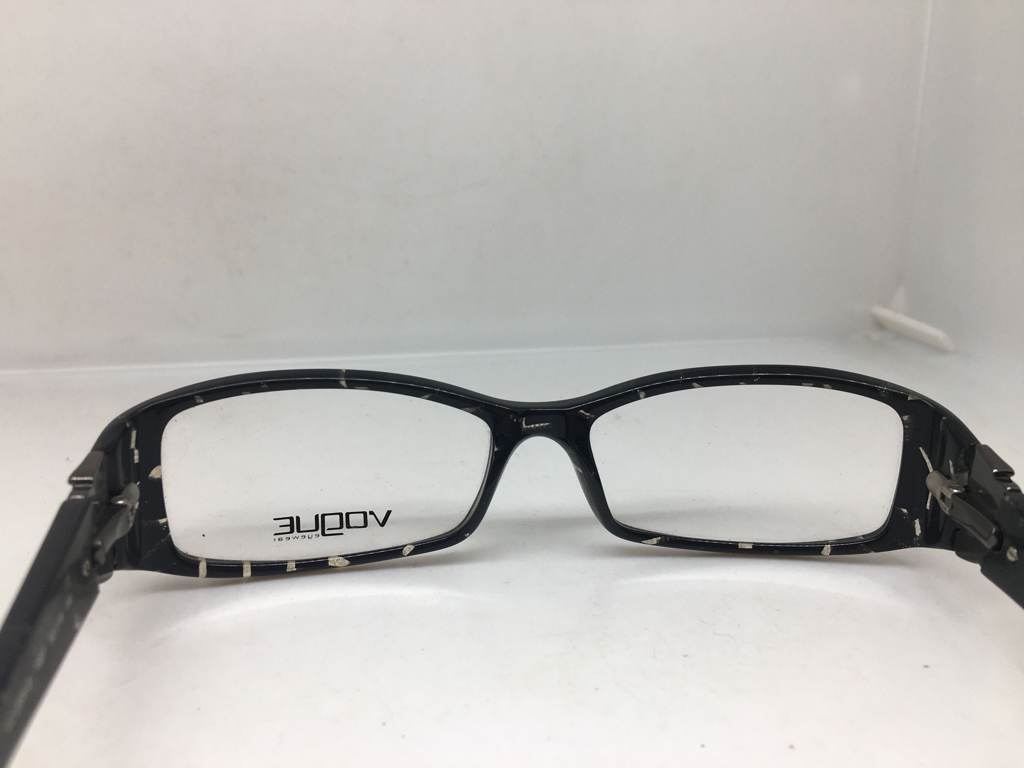 Vogue Vintage Vogue VO2595-B RX Eyeglasses Frame Size ONE SIZE - 5 Thumbnail