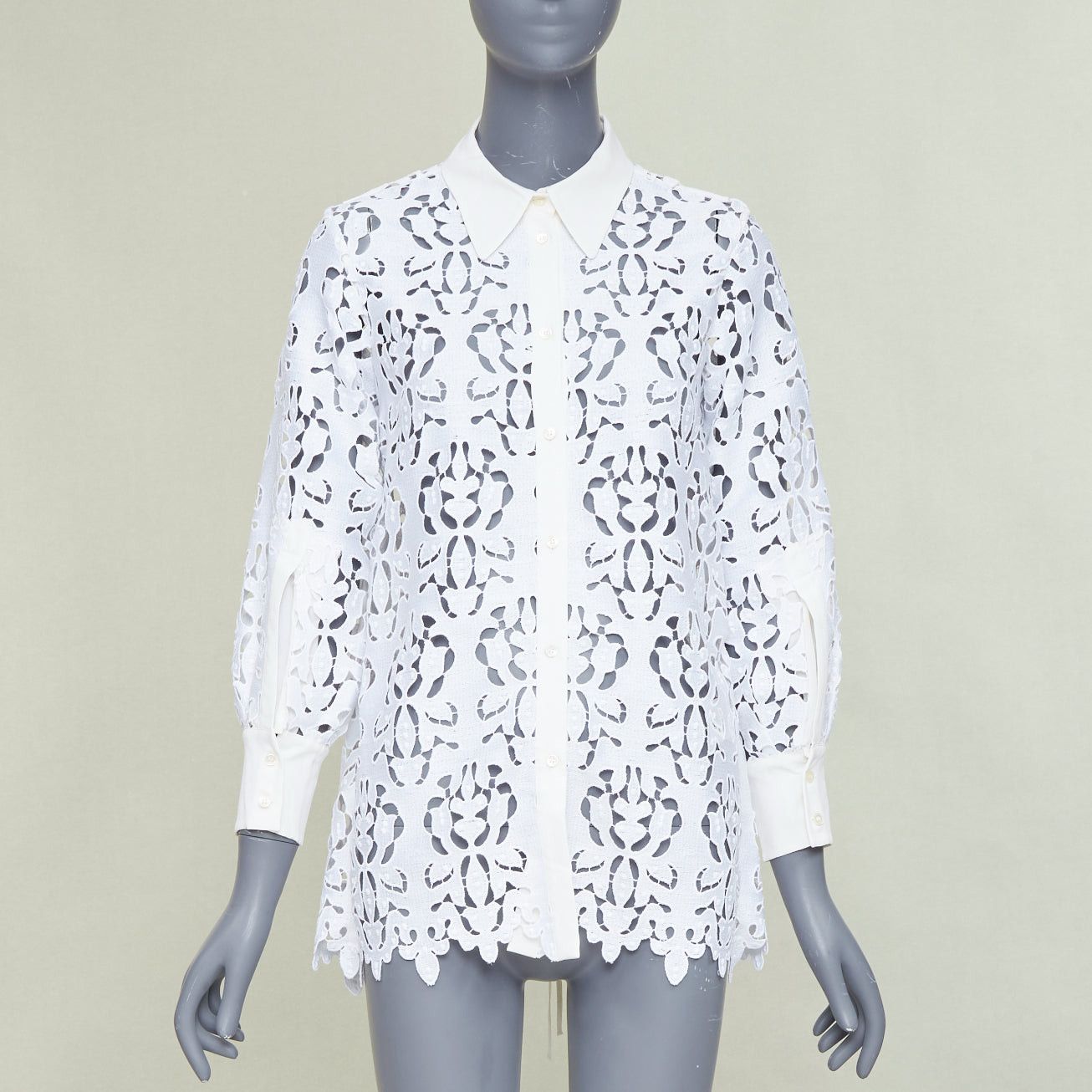 No. 21 NO. 21 white floral embroidered anglais lace open back button-up shirt IT38 XS Size XS / US 0-2 / IT 36-38 - 1 Thumbnail
