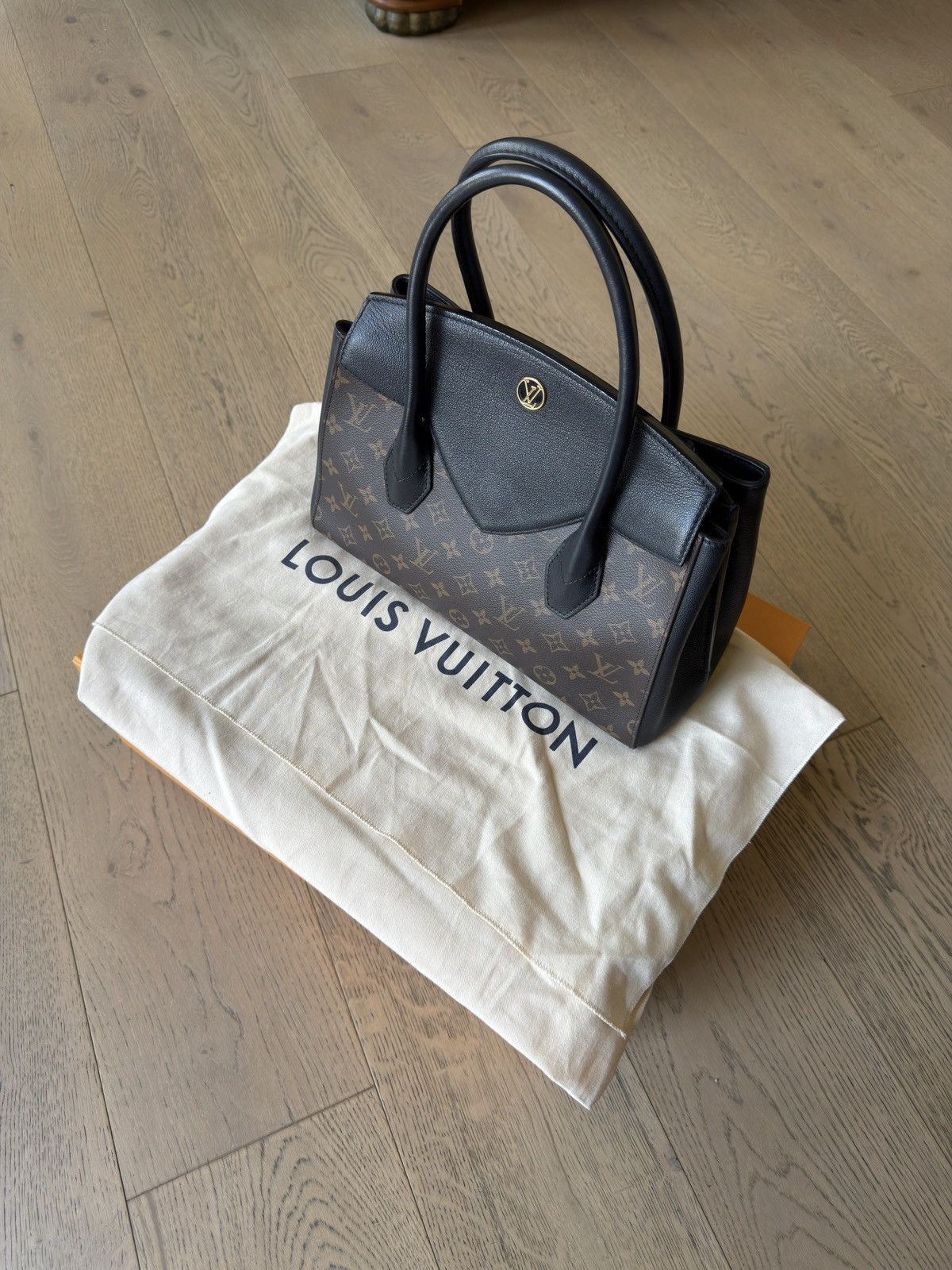 Louis Vuitton Black Louis-Vuitton Florine Tote Bag Canvas Leather Size ONE SIZE - 2 Thumbnail