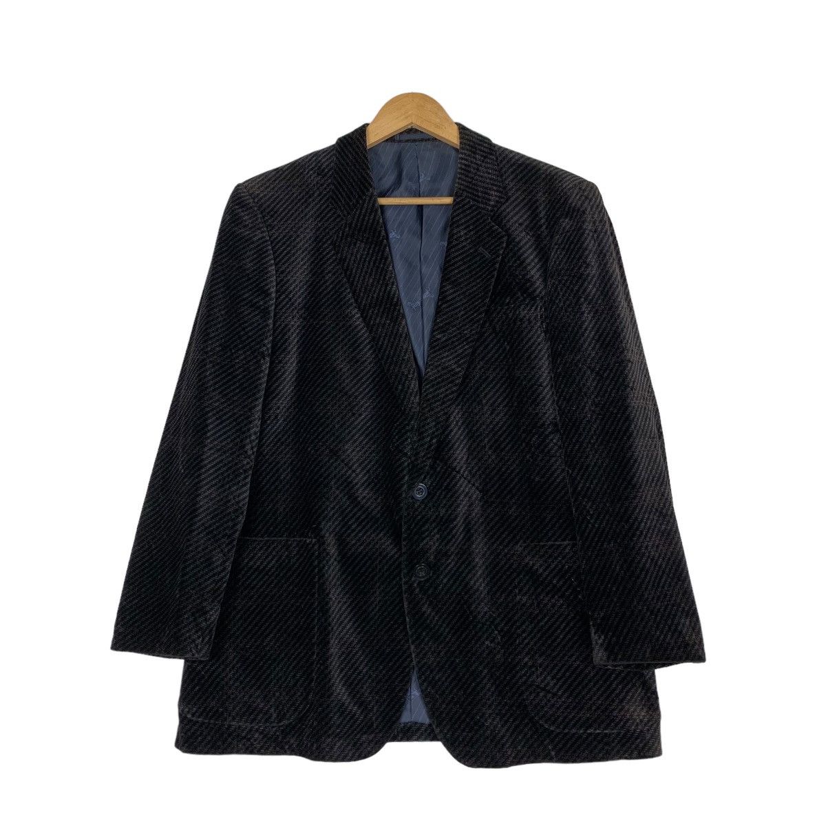 Japanese Brand Royal Volunt Niedieck Briliant Velvet Suit Jacket #0942-C42 Size US M / EU 48-50 / 2 - 1 Thumbnail