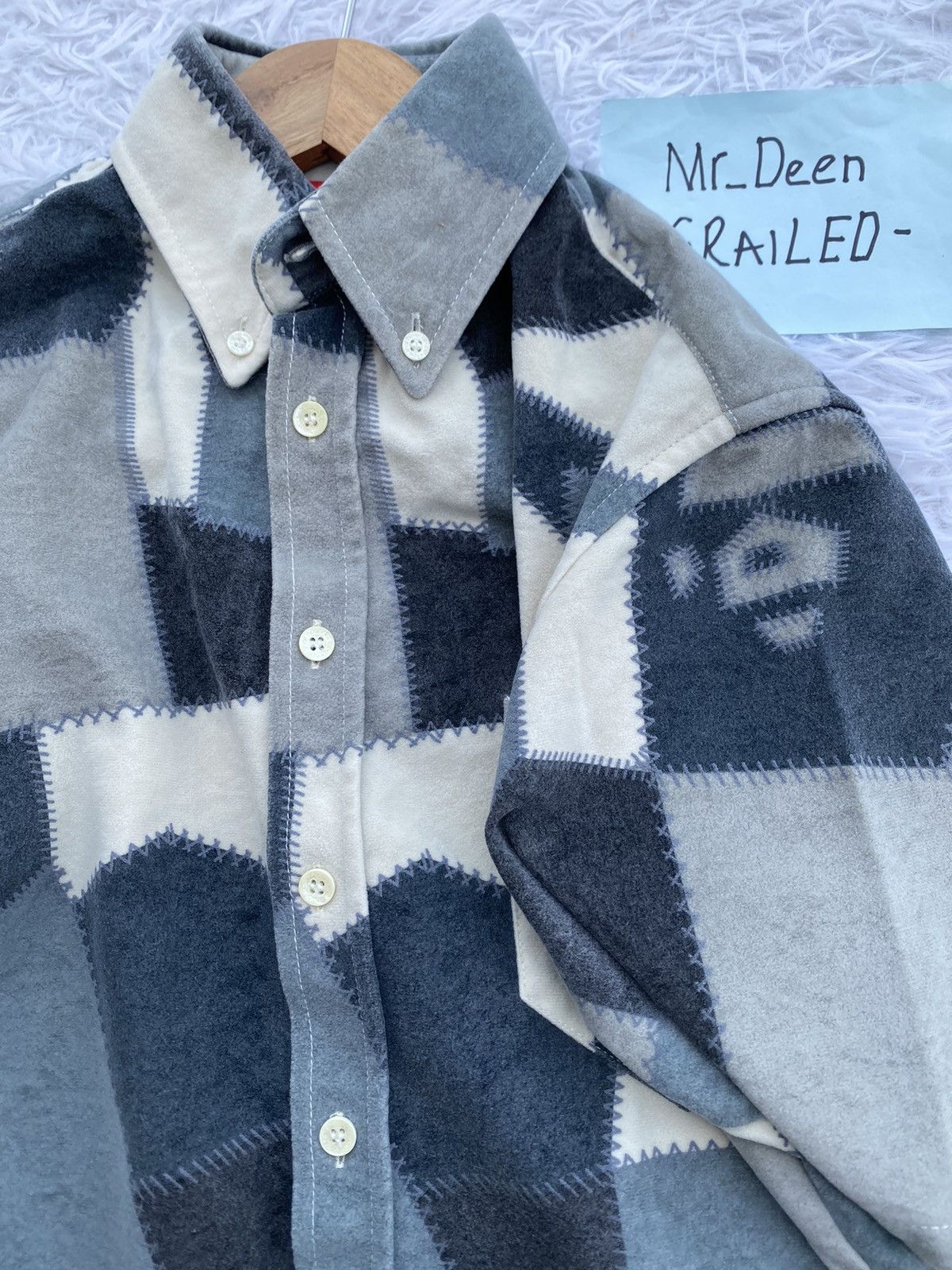 Bape Rare Vintage BAPE Monogram Buttons Shirt Size US S / EU 44-46 / 1 - 12 Thumbnail