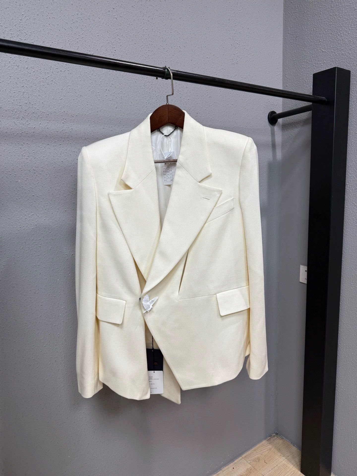 Louis Vuitton Louis Vuitton LV Dove Suit Jacket Size XL / US 12-14 / IT 48-50 - 1 Thumbnail