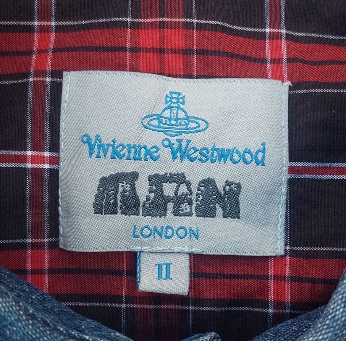 Vivienne Westwood Vivienne Westwood Small Logo Longsleeve Shirt Size US M / EU 48-50 / 2 - 6 Thumbnail