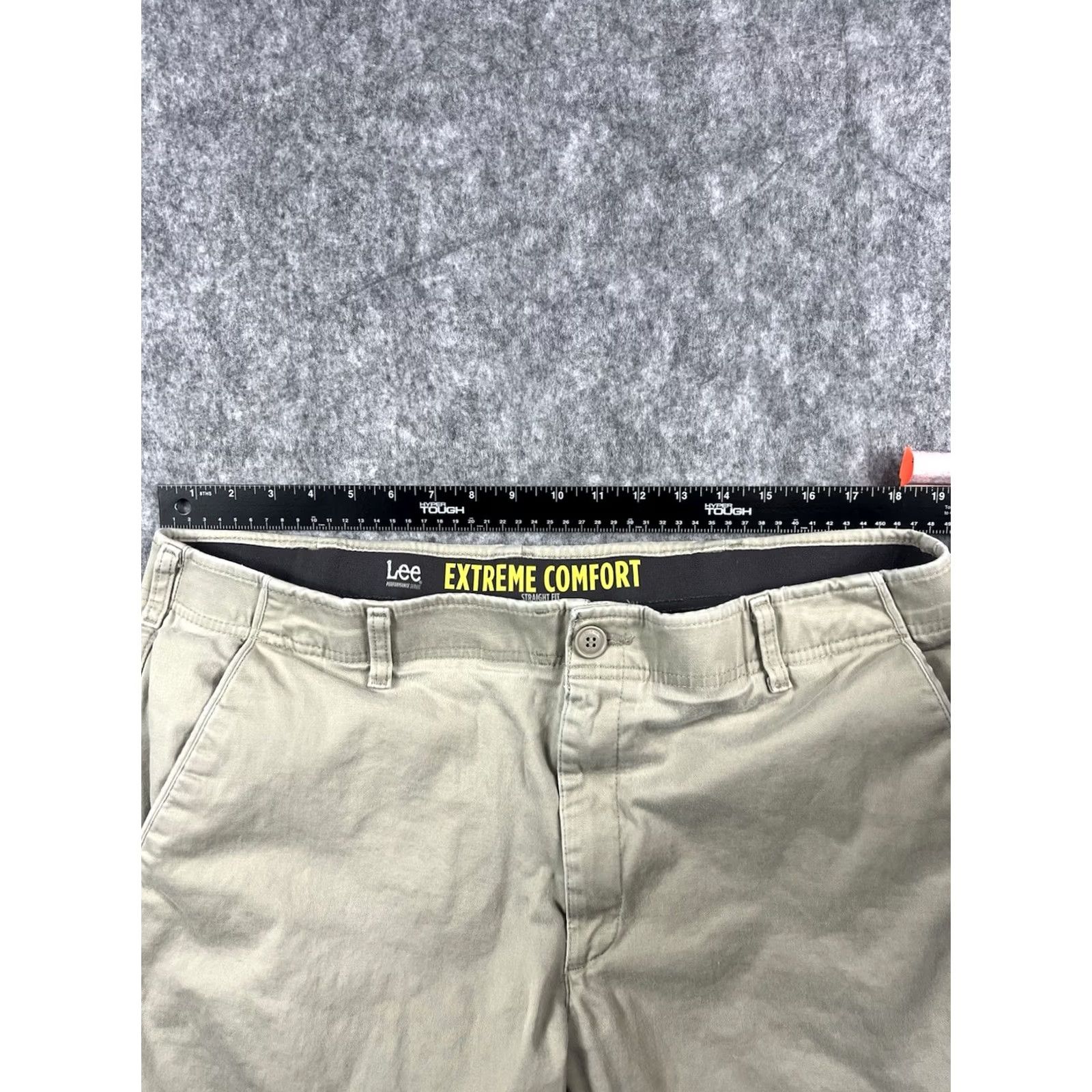 Lee Lee Extreme Men's Pants Comfort Beige Khaki Outdoors/Workwear Stretch Size 40x30 Pants Regular Beige City Logo 40x30 Mens Size US 40 / EU 56 - 3 Thumbnail