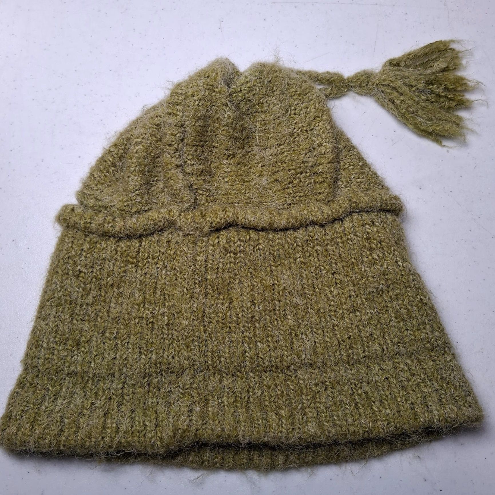 CO VINTAGE Peruvian Trading Co Knit Hat Green Tassel Winter Beanie Hippie Boho Women One Size Green Tassled Beanie Boho Hippie Winter Size ONE SIZE - 6 Thumbnail