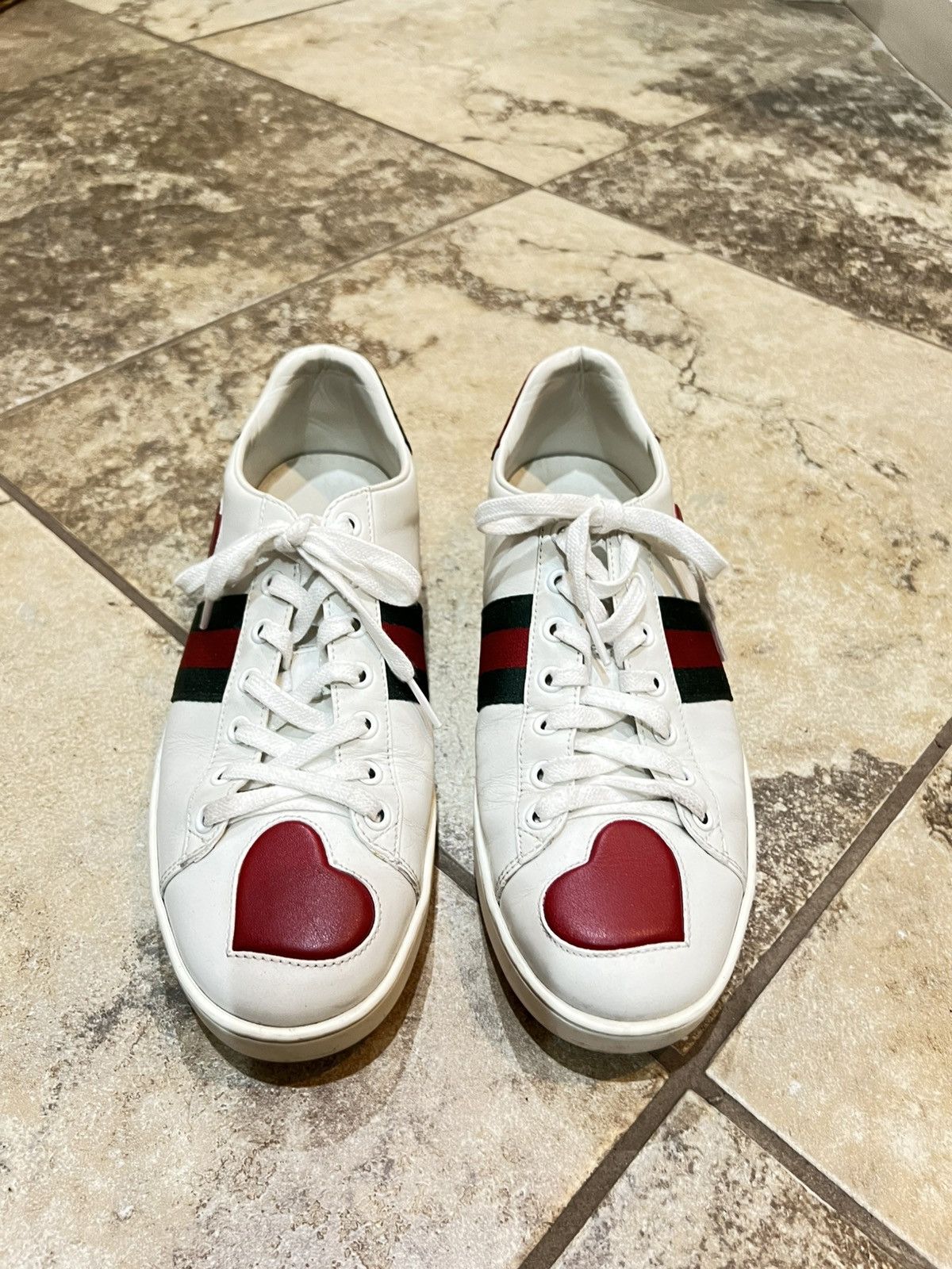 Gucci Gucci Ace sneakers with heart motifs Size US 9 / IT 39 - 1 Thumbnail