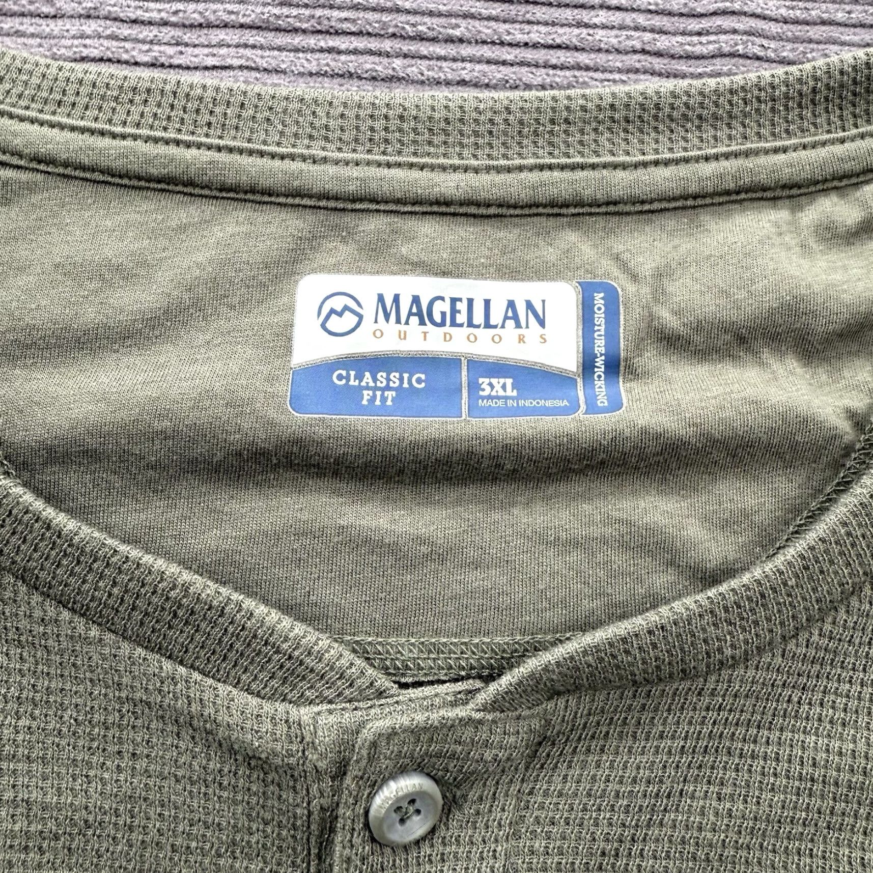 Vintage Magellan Shirt Men 3XL Green Polyester Classic Fit Moisture Wicking Outdoor Casual Workwear Button-Up Crew Neck Long Sleeve Size US XXL / EU 58 / 5 - 3 Thumbnail