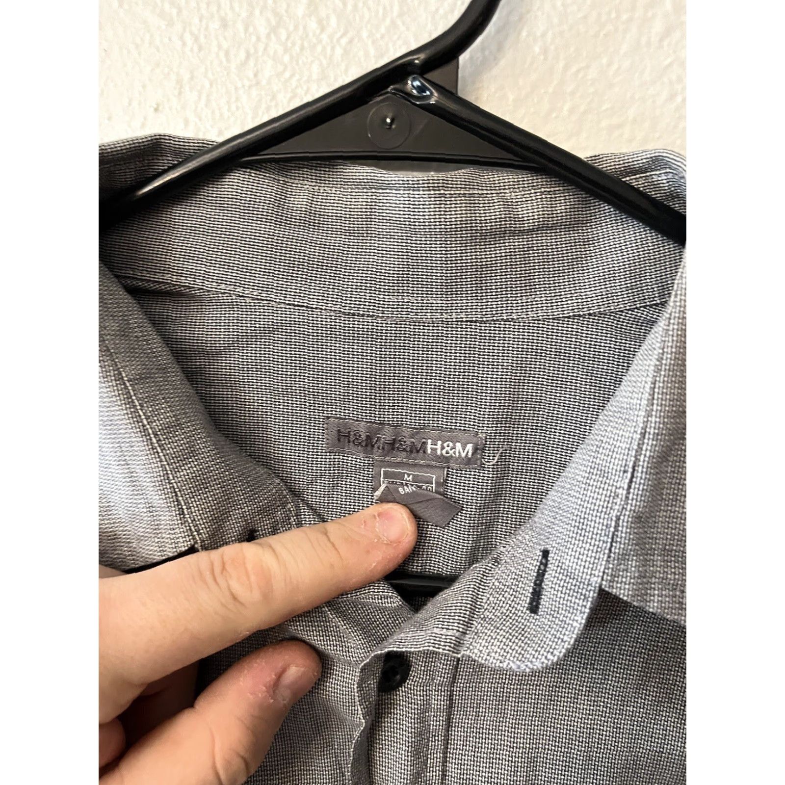 H&M H&M Men's Button-Up Shirt Short Sleeve Regular Fit Size M Gray Solid Size US M / EU 48-50 / 2 - 2 Thumbnail