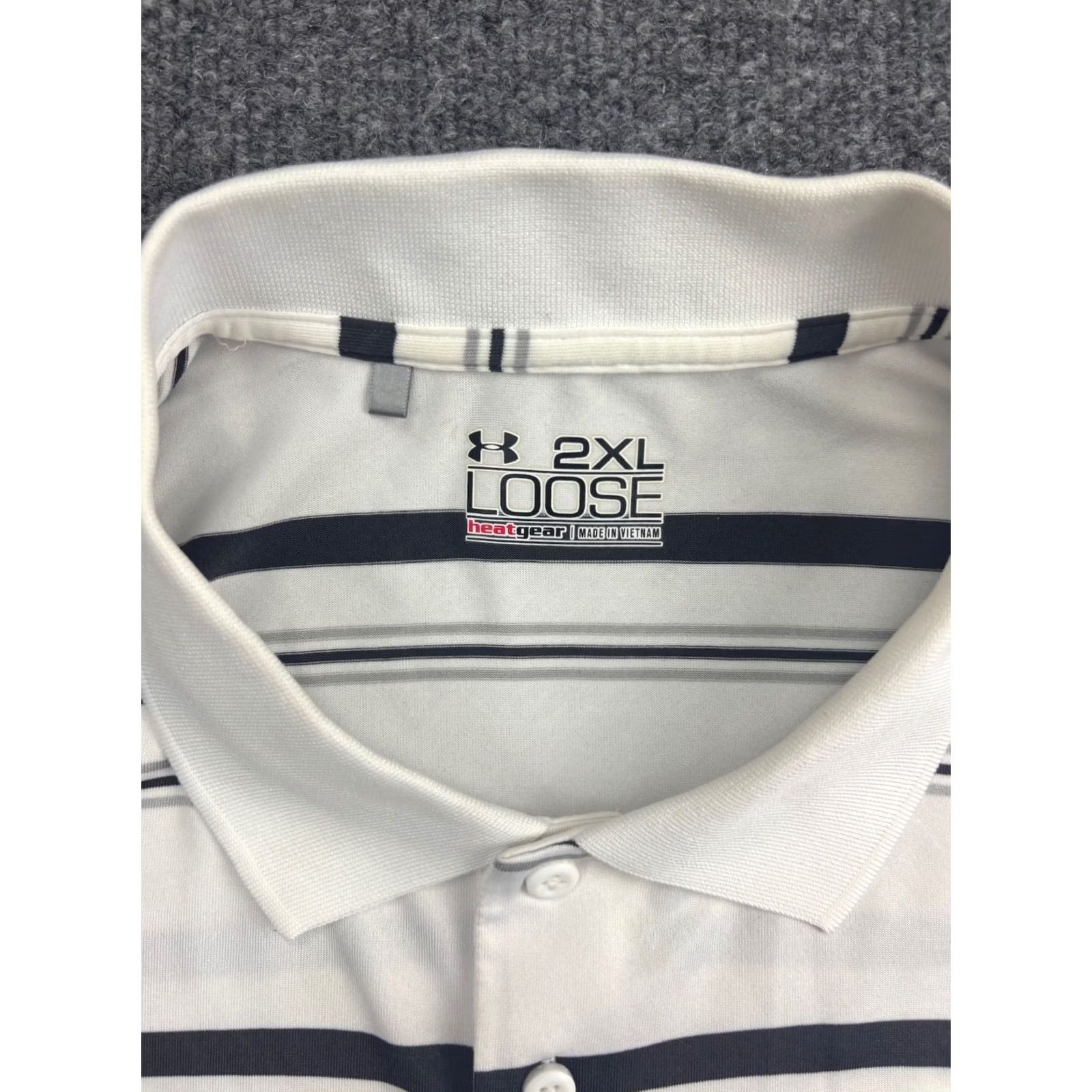 Under Armour Under Armour Polo Shirt Men's 2XL Loose Heat Gear White Black Stripe Polo Shirts White Nike? Size US XXL / EU 58 / 5 - 2 Thumbnail