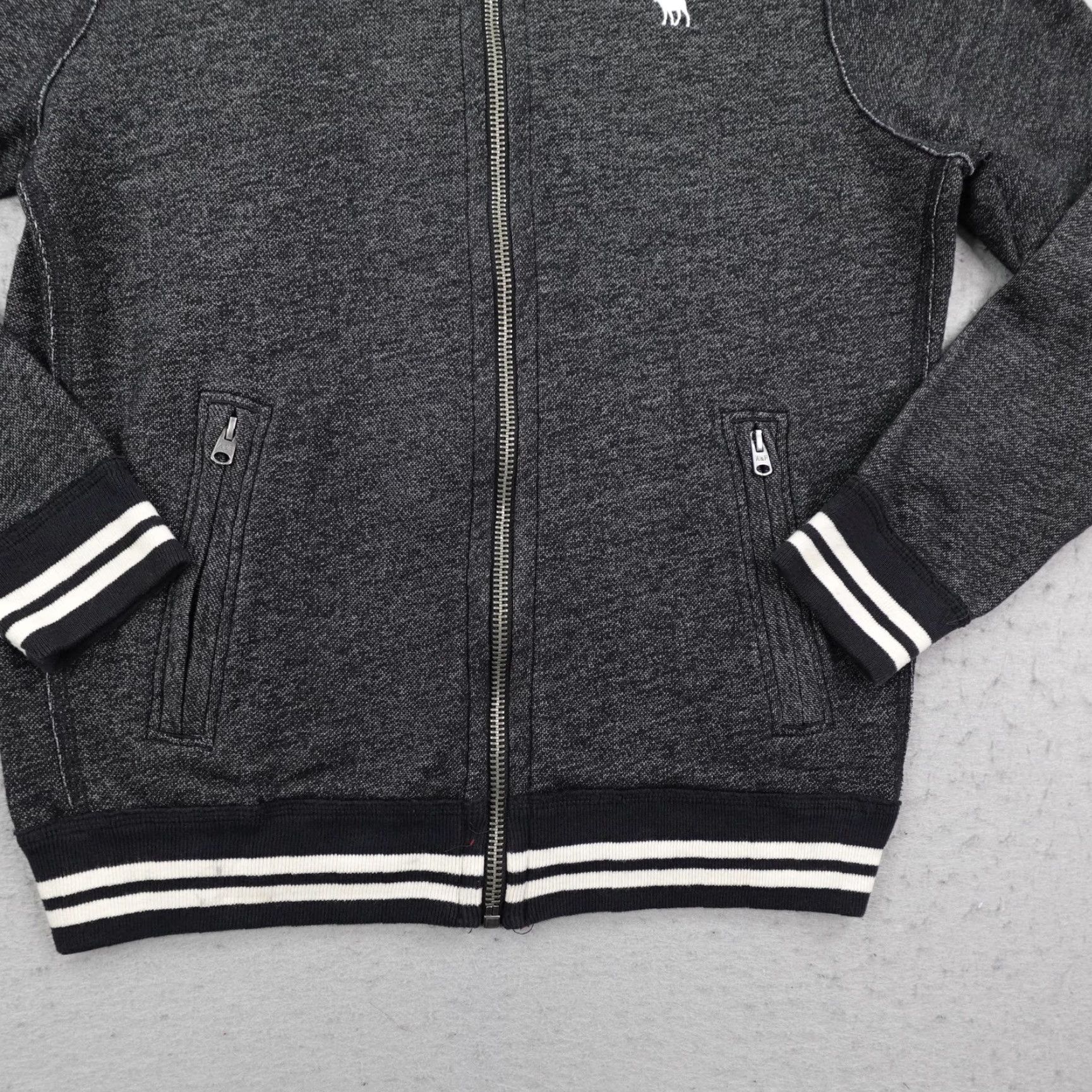 Abercrombie & Fitch Abercrombie & Fitch Jacket Mens Medium Gray Varsity Bomber Full Zip Muscle Y2K Size US M / EU 48-50 / 2 - 4 Thumbnail