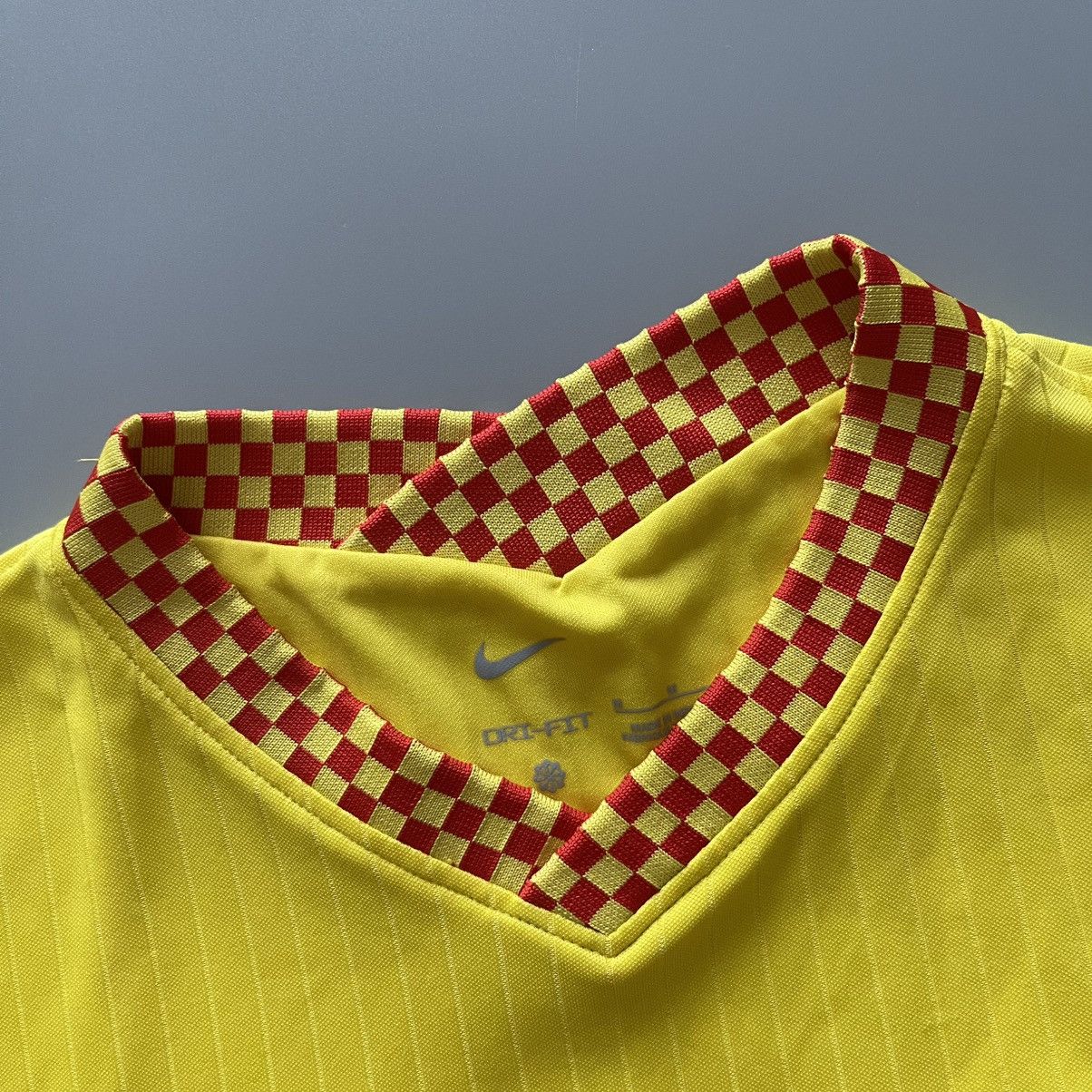 Nike × Vintage LIVERPOOL NIKE 2021/2022 FOOTBALL THIRD JERSEY #4 VIRGIL Size US M / EU 48-50 / 2 - 5 Thumbnail