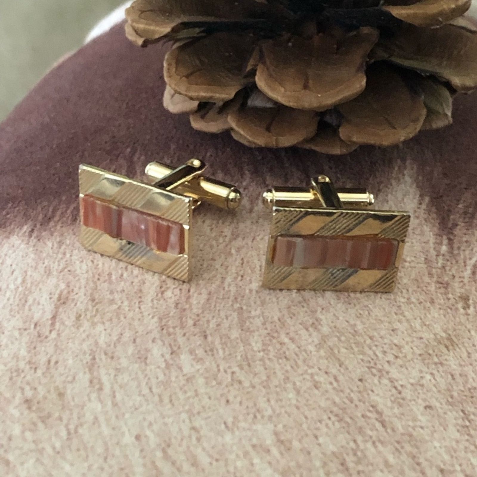 Vintage Vintage men’s gold plated marble accent cuff links Size ONE SIZE - 1 Thumbnail