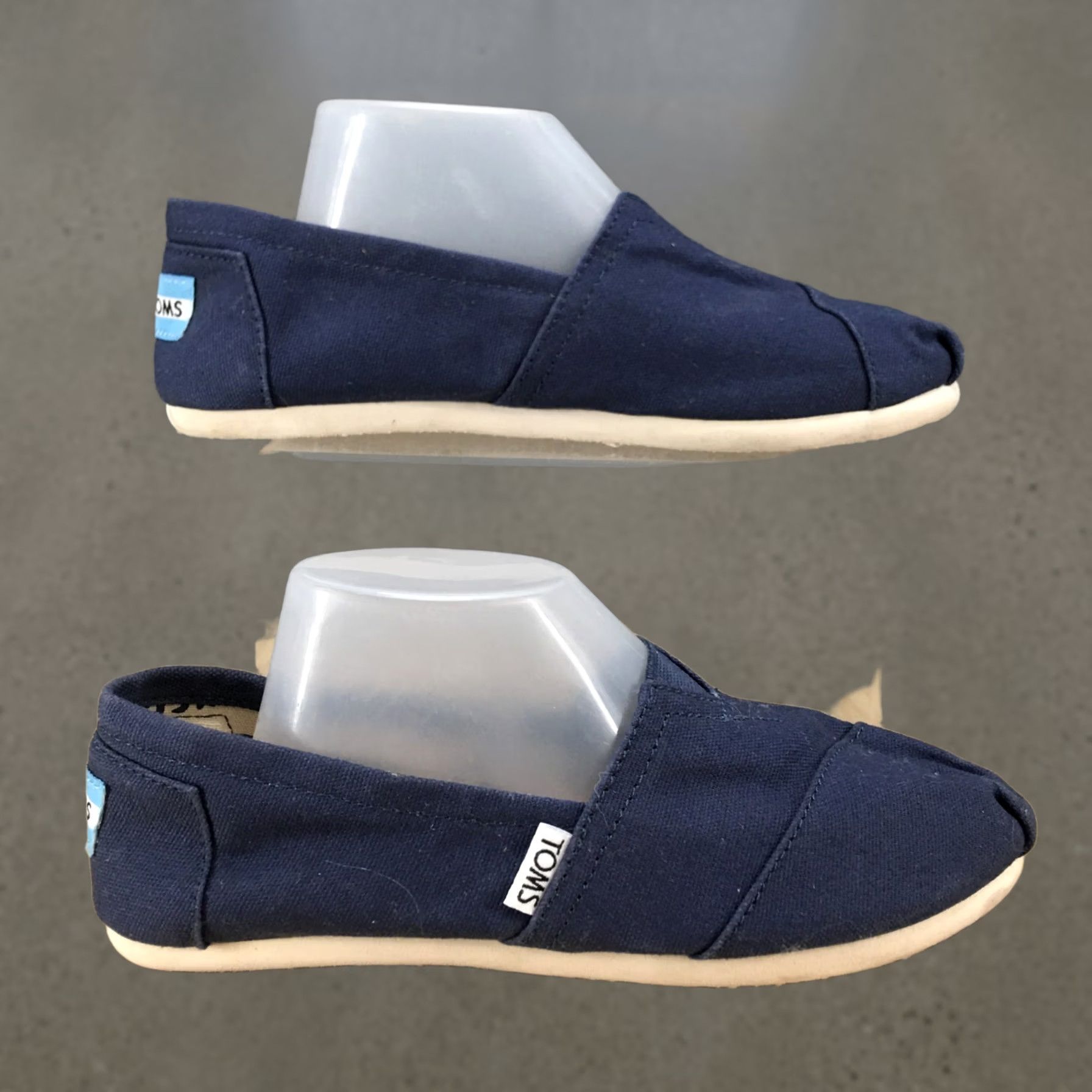 Toms TOMS Shoes Womens 6 Blue Classic Alpargatas Slip-On Flats Comfort Low Top Logo Size M / US 6-8 / IT 42-44 - 1 Thumbnail