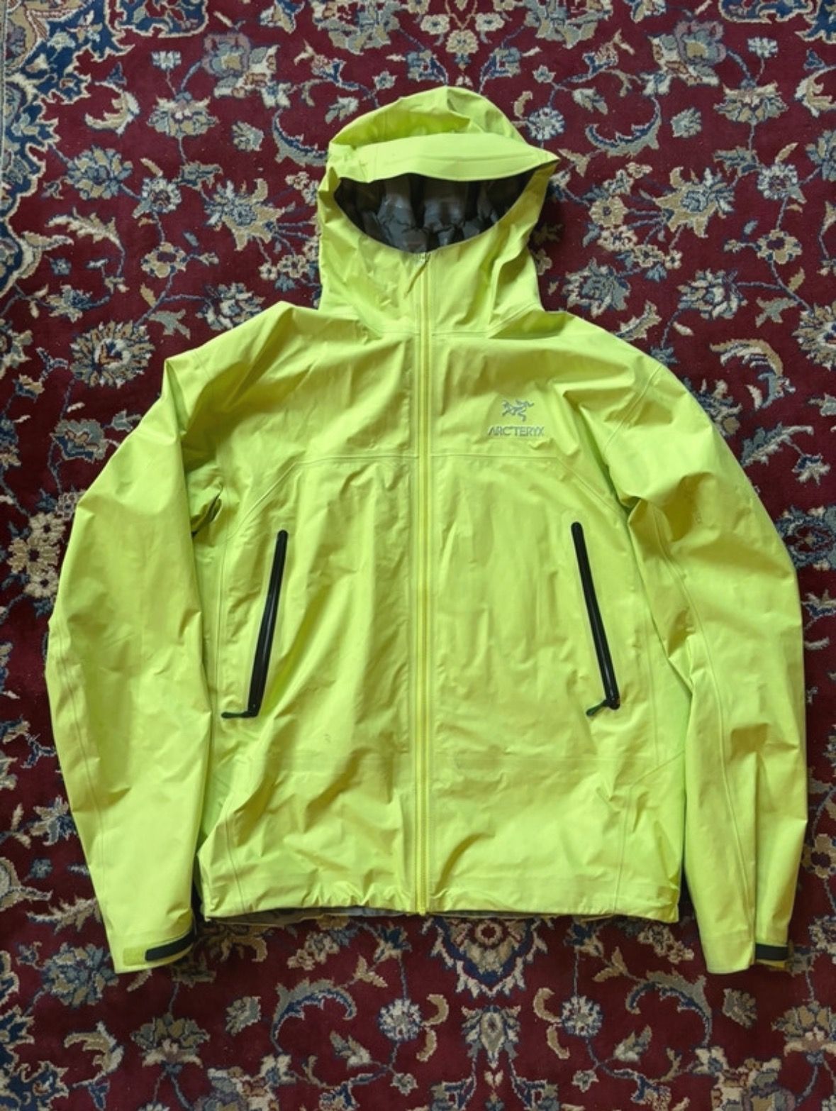 Pre-owned Arc'teryx Beta Jacket Goretex Xl In Lime