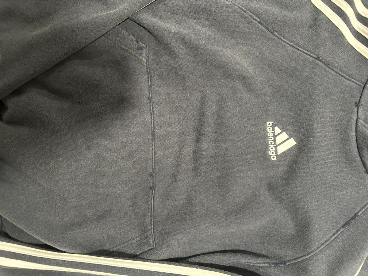 Balenciaga balenciaga x addias hoodie Size US M / EU 48-50 / 2 - 2 Thumbnail