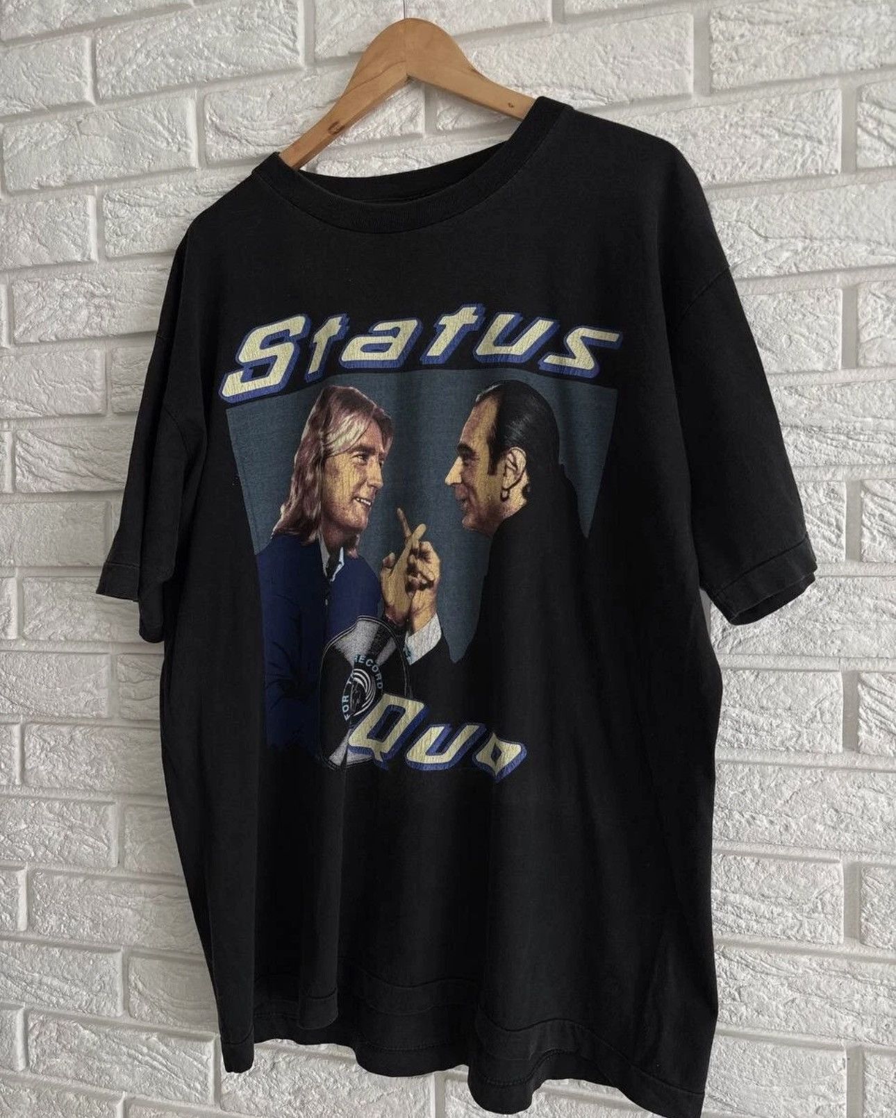 Vintage Vintage Status Quo 1993 men's T-shirt rare size XL Size US XL / EU 56 / 4 - 1 Thumbnail