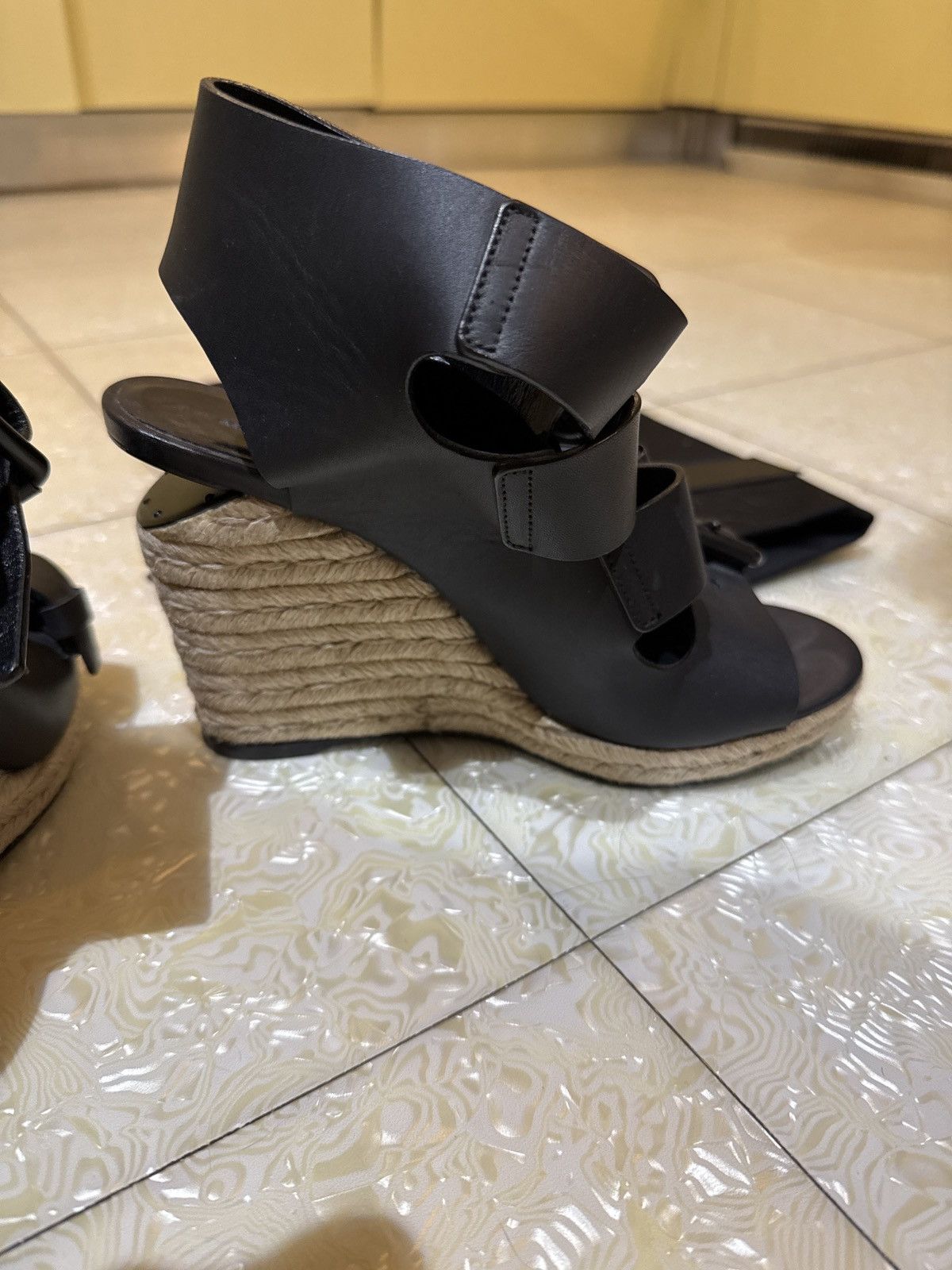 Alexander Wang Alexander Wang platform sandals Size US 8 / IT 38 - 3 Thumbnail