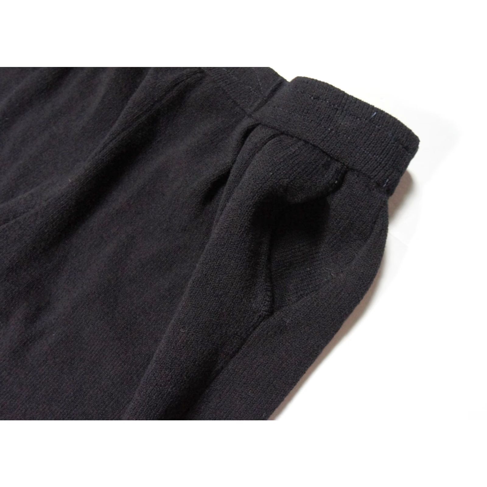 St. John Vintage St. John Women's Pants Size 10 Black Cropped Knit Pleated Wide Leg Elastic Waist Size 32" / US 10 / IT 46 - 4 Thumbnail