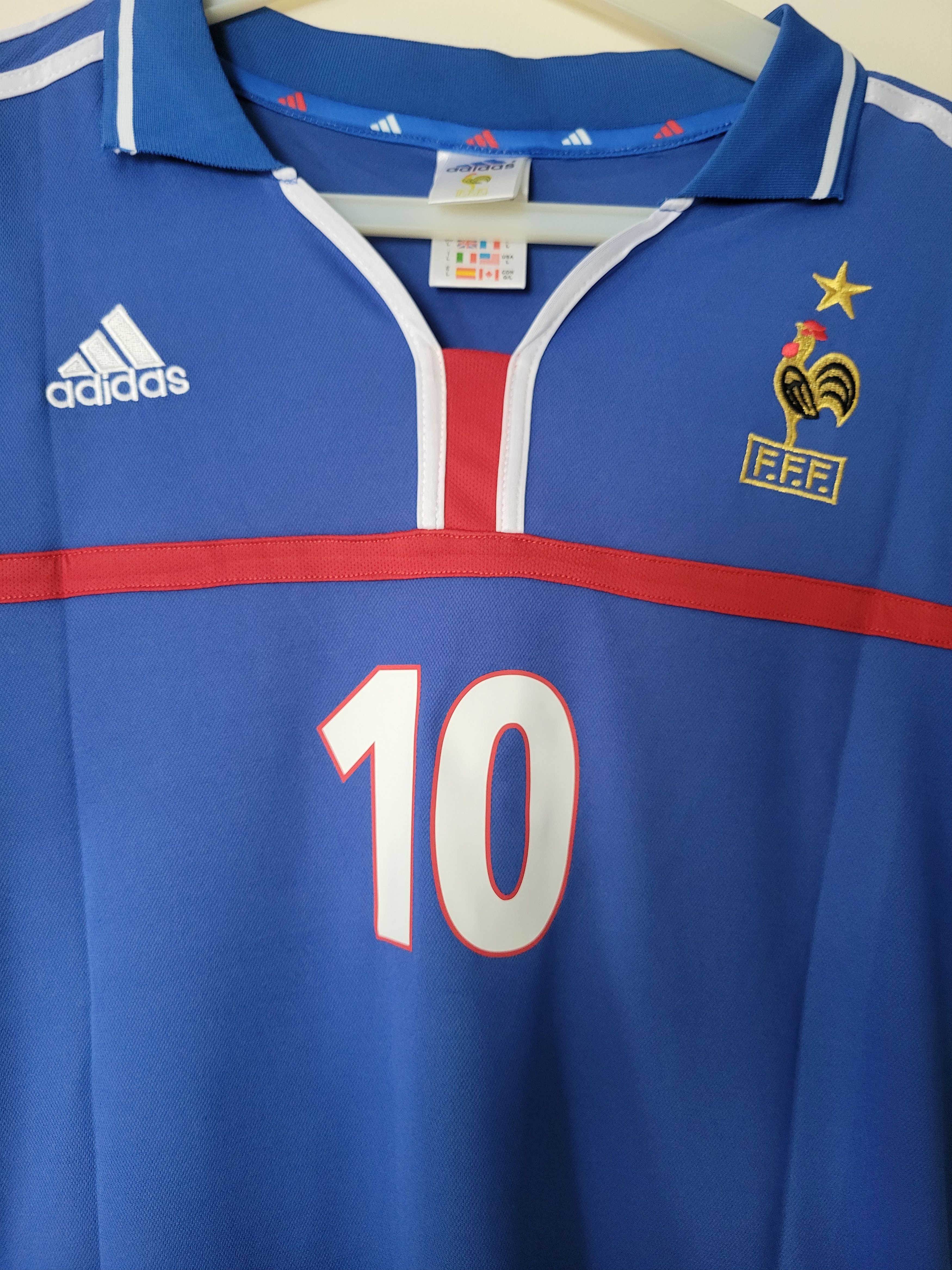 Other French 2000 Zidane 10 Vintage Retro Football Jersey Shirt Size US L / EU 52-54 / 3 - 5 Thumbnail