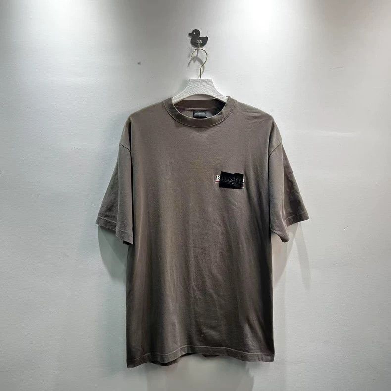 Balenciaga Balenciaga Cola Printed Short Sleeve with Concealment Size US XS / EU 42 / 0 - 1 Thumbnail