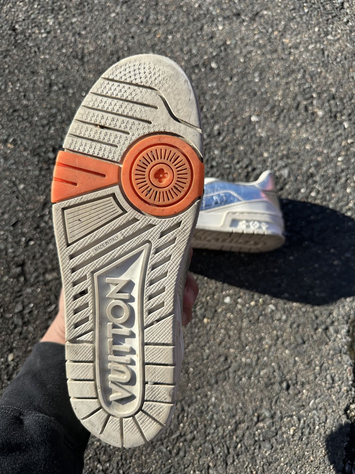 Louis Vuitton Louis Vuitton Trainer Metallic/Orange Size US 8 / EU 41 - 5 Thumbnail