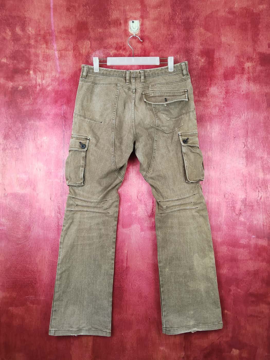 image of The Difference X Rupert Denim Bootcut Cargo Pants S1440 Dl in Brown, Men's (Size 33)