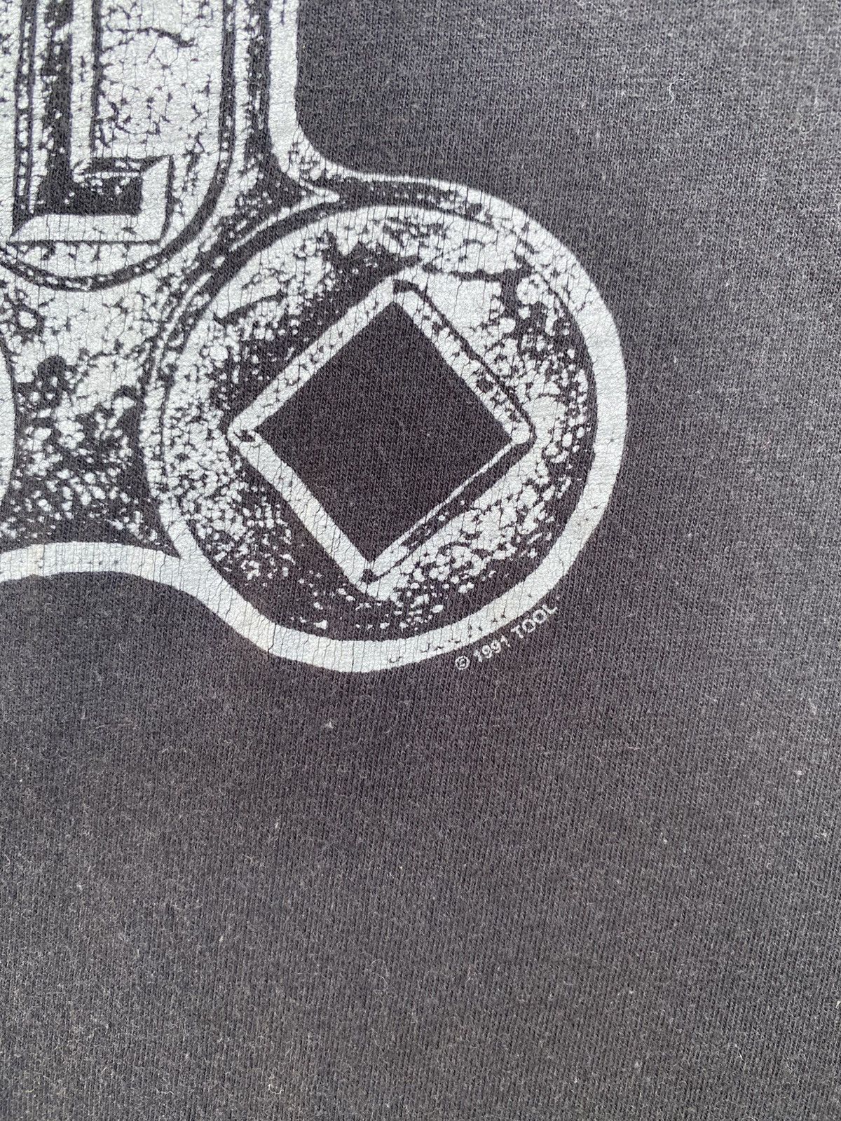 Band Tees Sick🔥Original Vintage 1991 Tool "72826" Band Tees Size US M / EU 48-50 / 2 - 9 Thumbnail