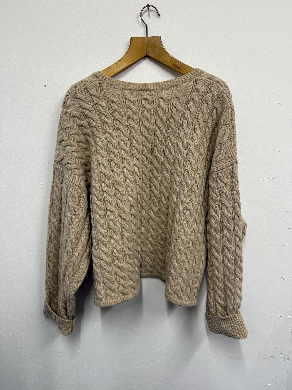 Levi's Levi's Beige Cable Knit V-Neck Sweater XL Size US XL / EU 56 / 4 - 4 Thumbnail