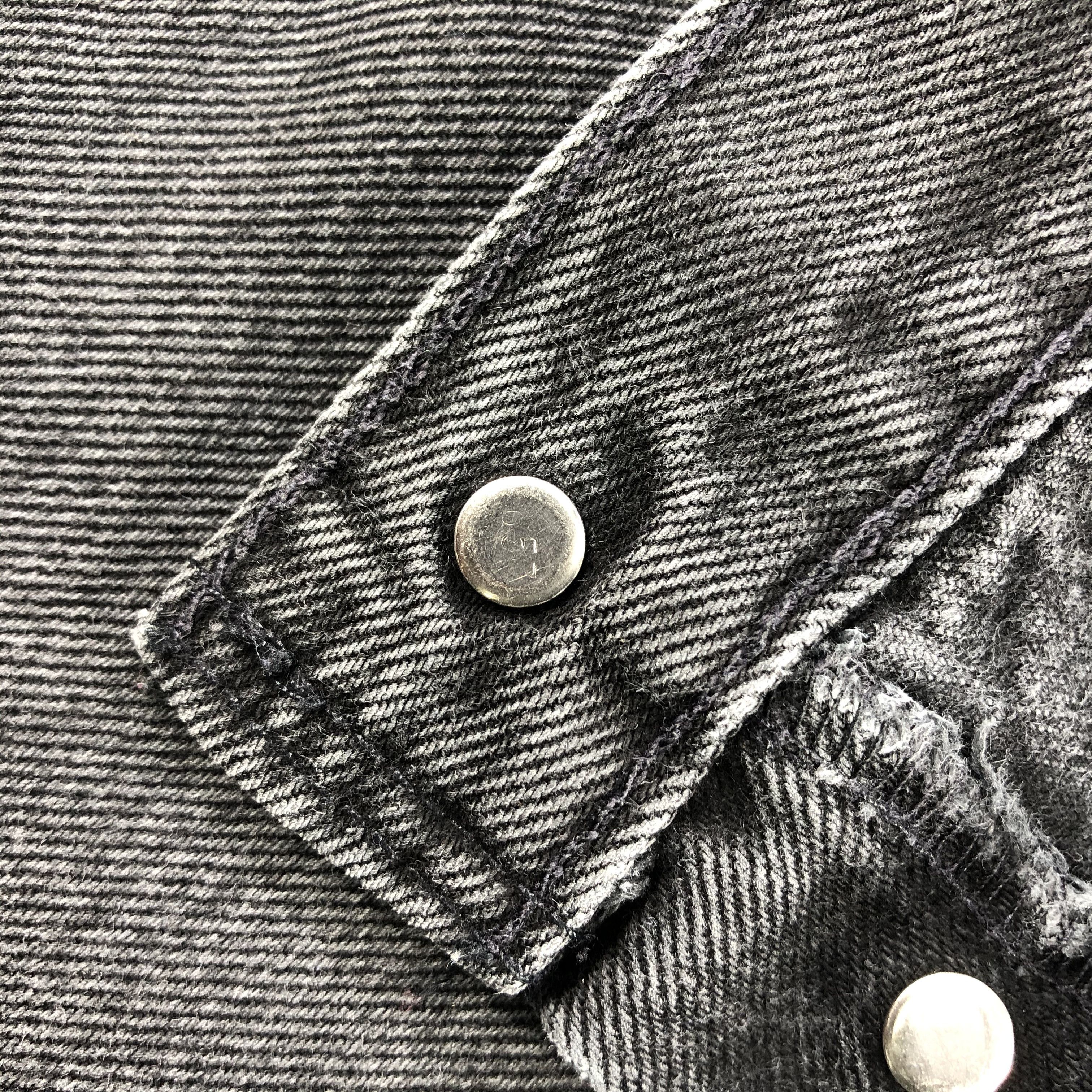 Levi's 90s Vintage Distress Levis 501 Jeans-J1439 Size US 35 - 12 Thumbnail