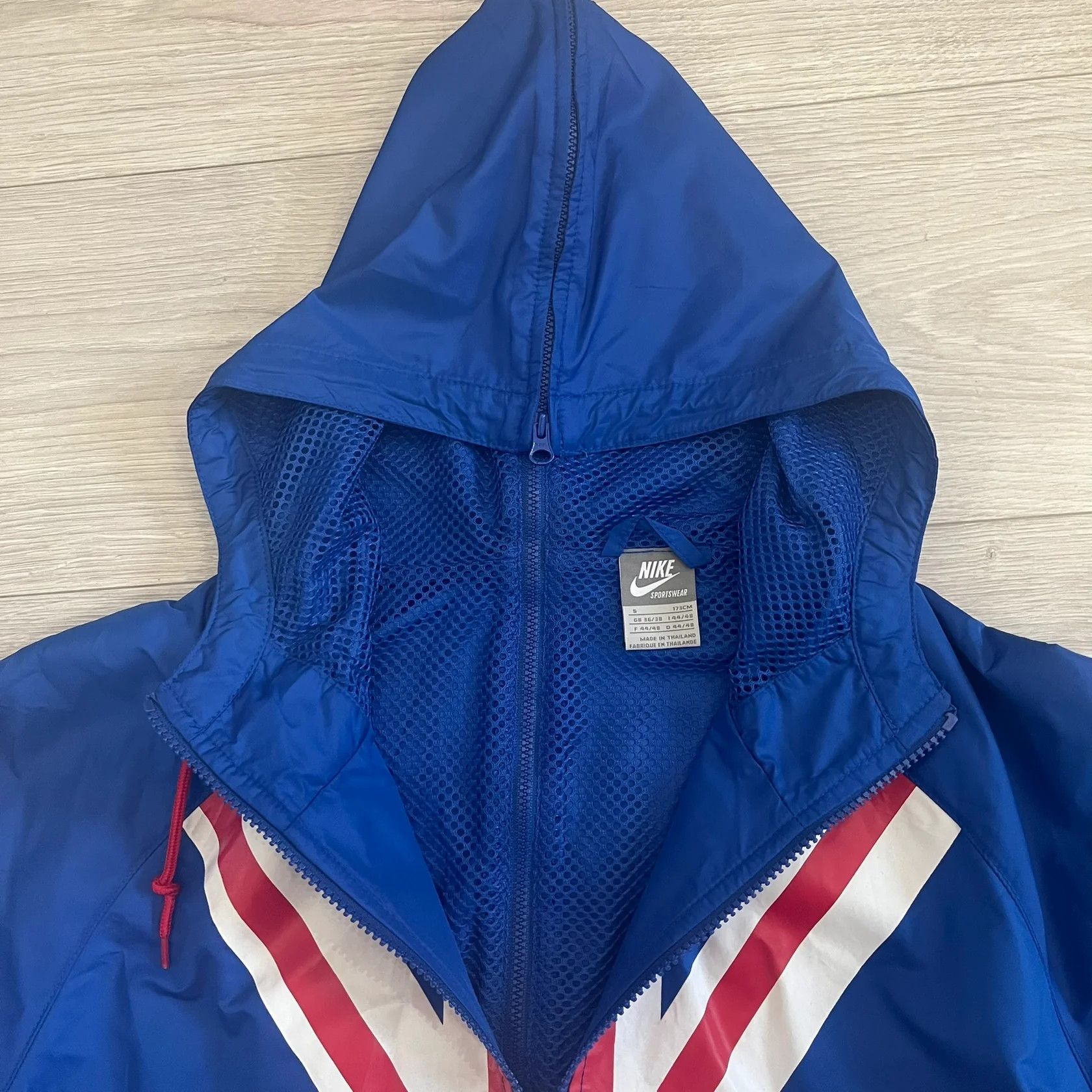 Nike Nike UK Olympics 2008 Split Windbreaker (Small) Size US S / EU 44-46 / 1 - 4 Thumbnail