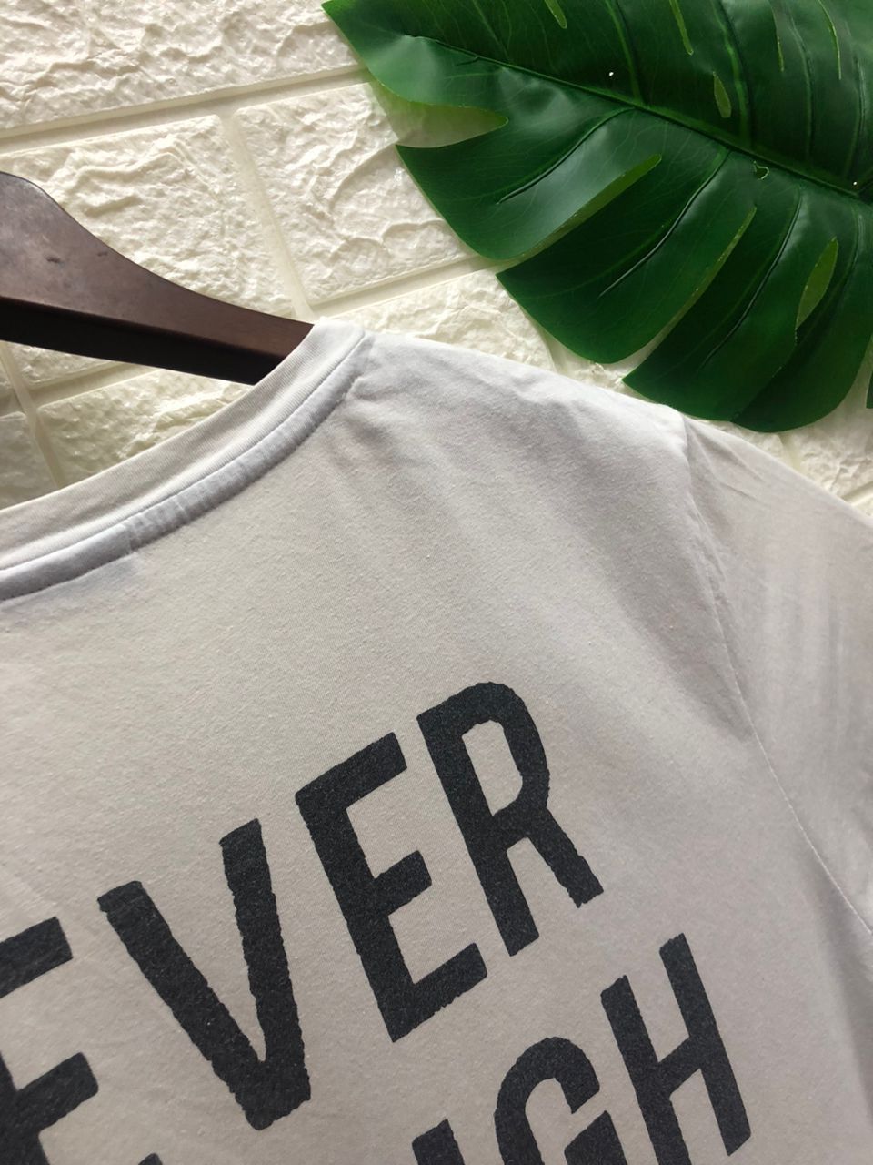 Japanese Brand white KSCY never enough Tshirt Size US M / EU 48-50 / 2 - 3 Thumbnail