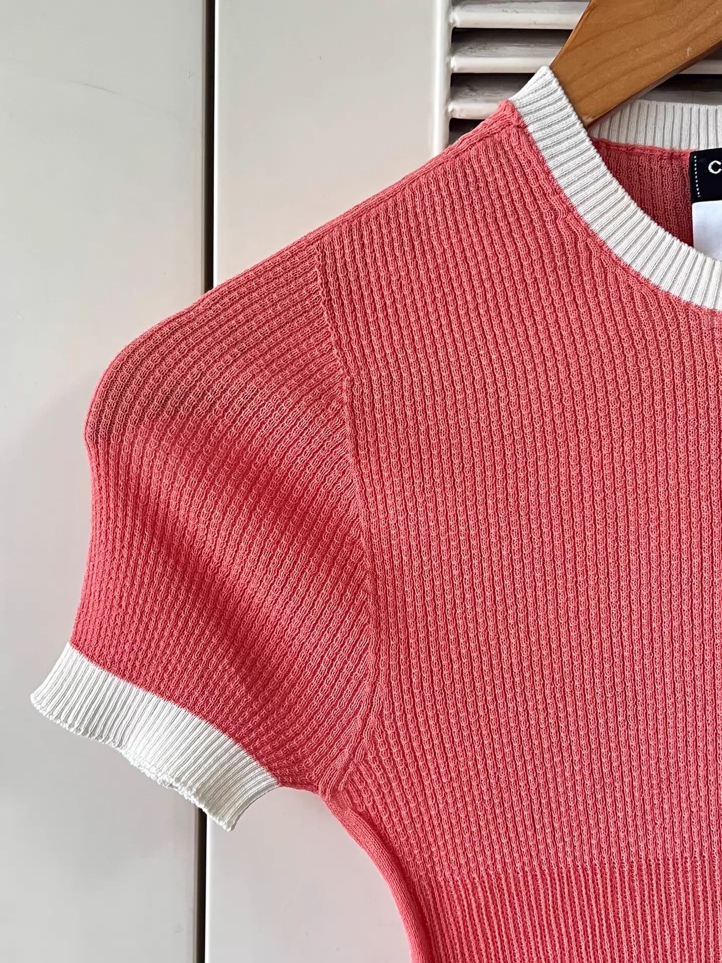 Chanel Chanel orange knit short-sleeve top 36 CC crystal logo Size XS / US 0-2 / IT 36-38 - 4 Thumbnail