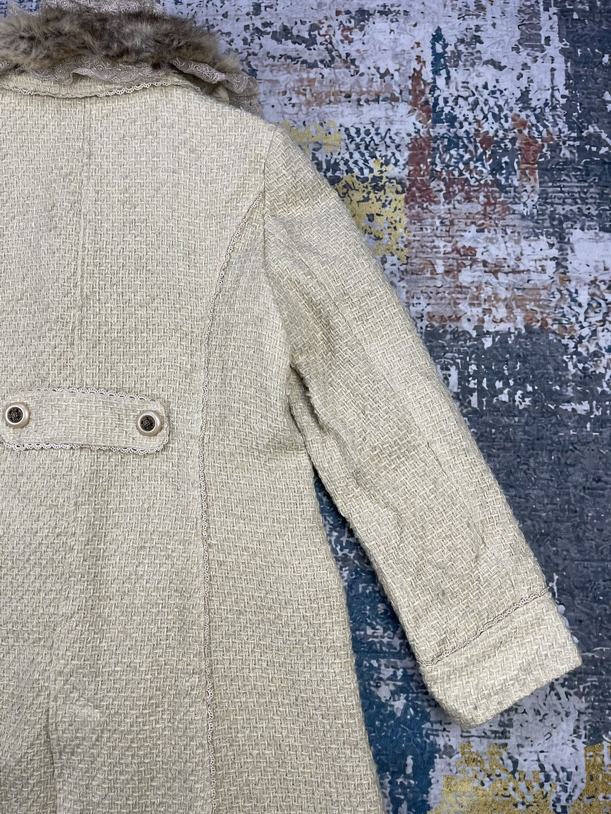Japanese Brand Axes Femme Fur Collar Embroidered Tweed Coats Size L / US 10 / IT 46 - 8 Thumbnail