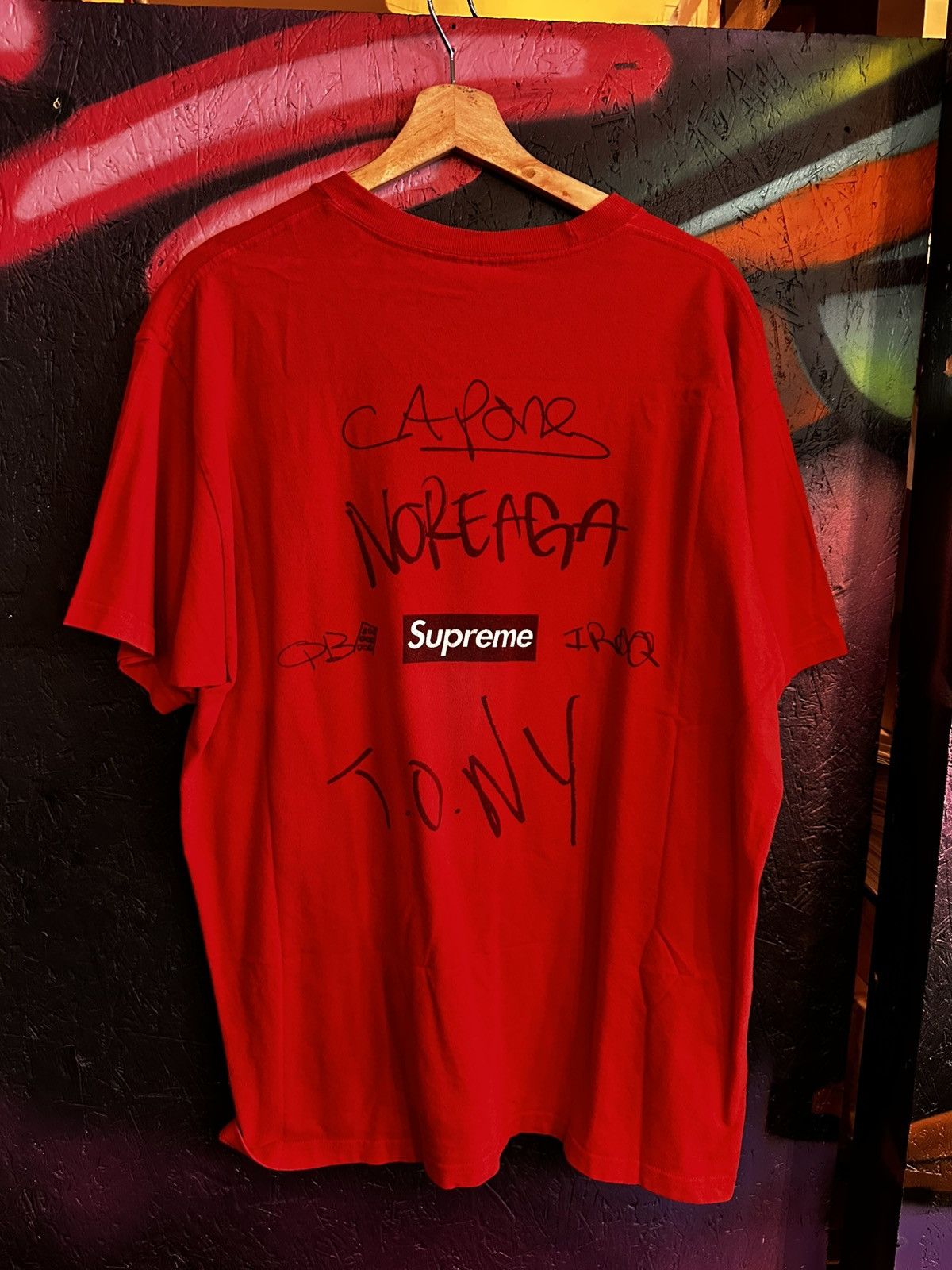 Supreme Supreme The War Report T Size US XL / EU 56 / 4 - 2 Thumbnail