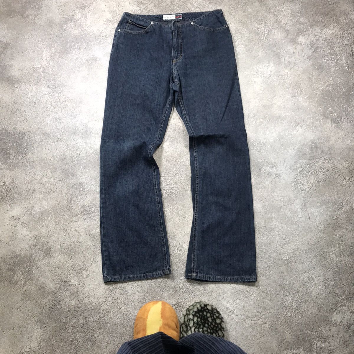 Vintage Vintage Y2K Distressed Baggy Flared Jeans Grunge Logo 29 Size 29" - 1 Thumbnail