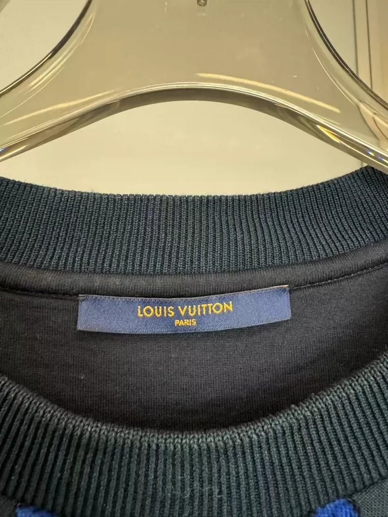 Louis Vuitton louis vuitton Blue and green colorful gradient long sleeve Size US XL / EU 56 / 4 - 3 Thumbnail