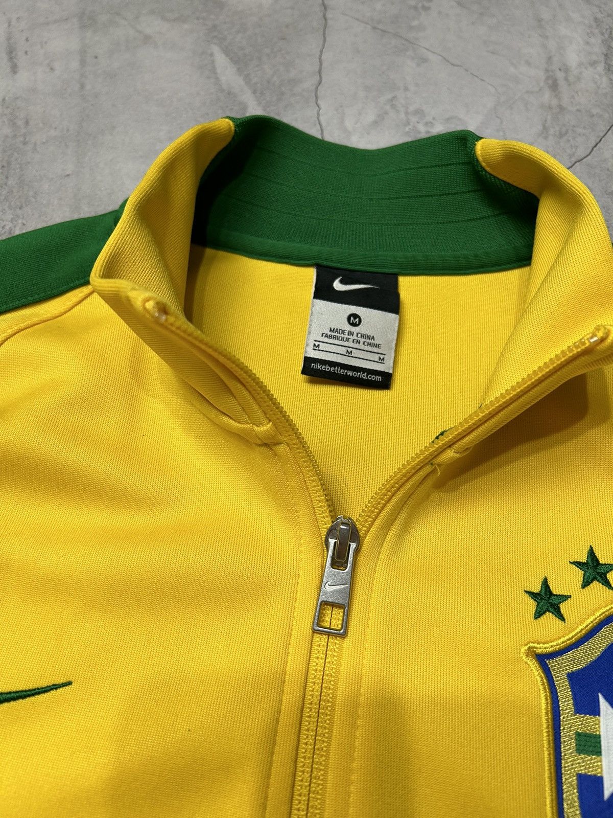 Nike Vintage Nike Brazil Soccer Zip Sweatshirt Track Football Size US M / EU 48-50 / 2 - 9 Thumbnail