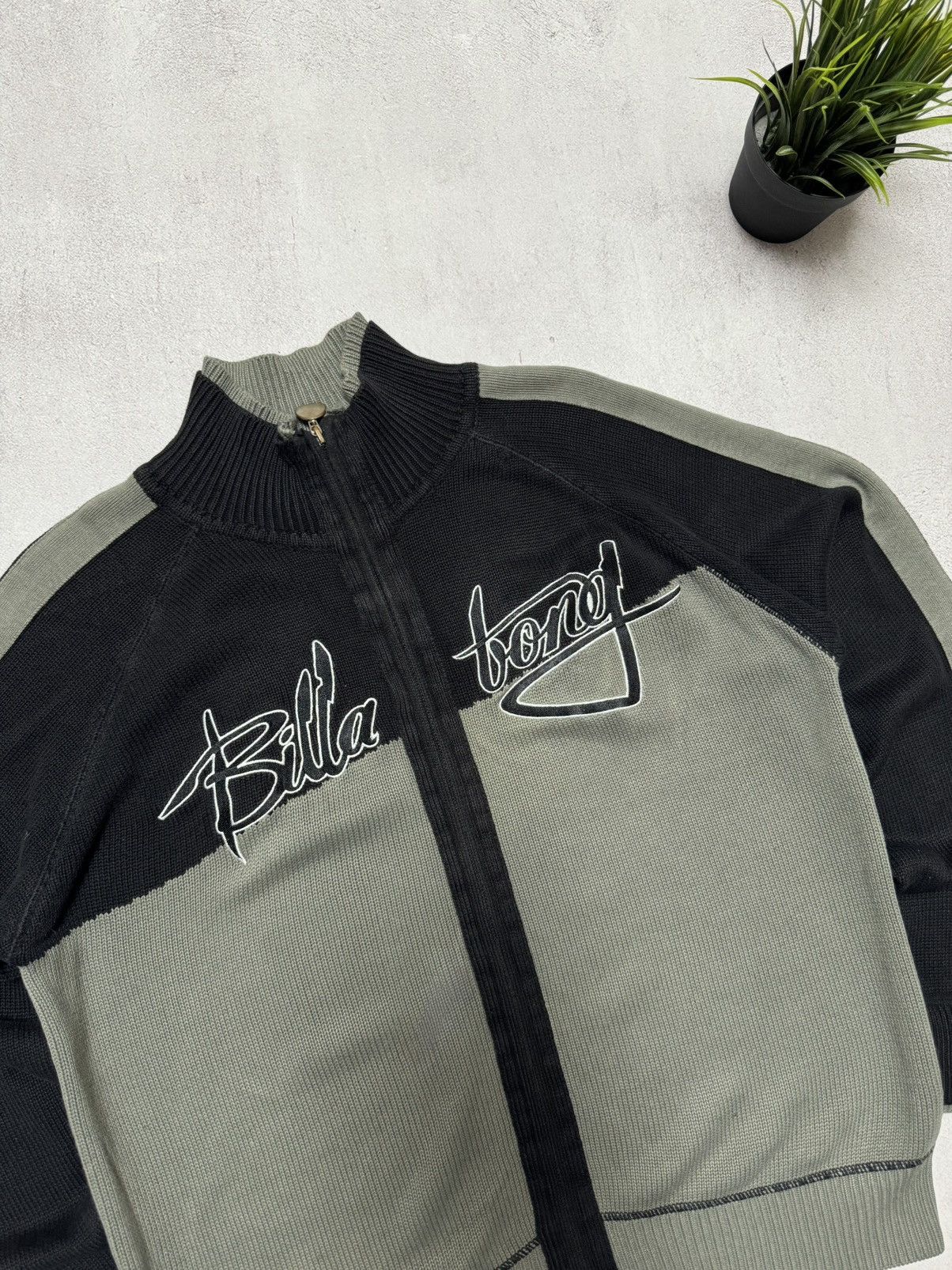 Billabong Vintage Billabong Sweater Knit Big Logo Zip Jacket Baggy 90s Size US M / EU 48-50 / 2 - 2 Thumbnail