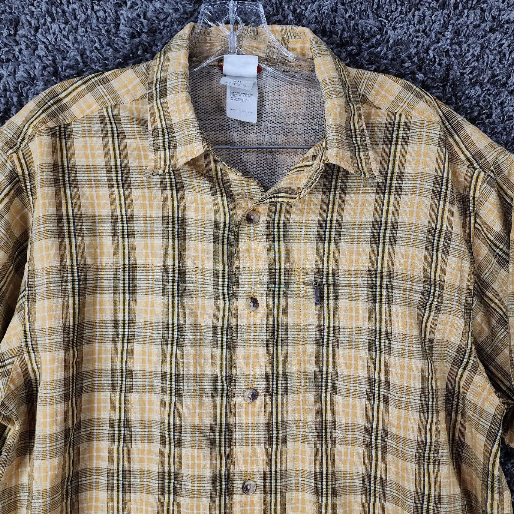 The North Face VINTAGE The North Face Shirt Plaid Short Sleeve Button-Up M Yellow Mens - Note: small holes near bottom (if vintage) Size US 31 - 3 Thumbnail