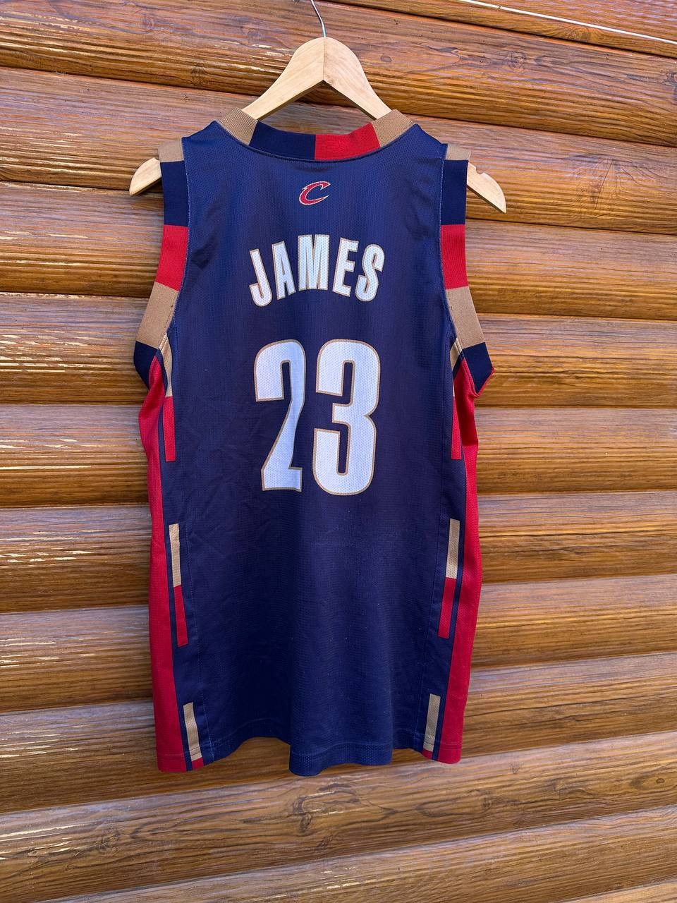 Champion LeBron James Cleveland Cavaliers 23 Jersey Champion NBA Cavs Size US S / EU 44-46 / 1 - 3 Thumbnail