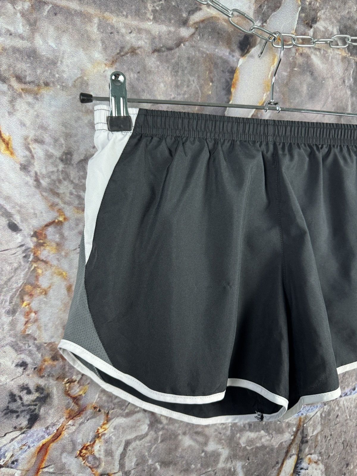 Nike Women’s Nike Running Shorts Sportswear Size Small Size 27" / US 4 / IT 40 - 2 Thumbnail