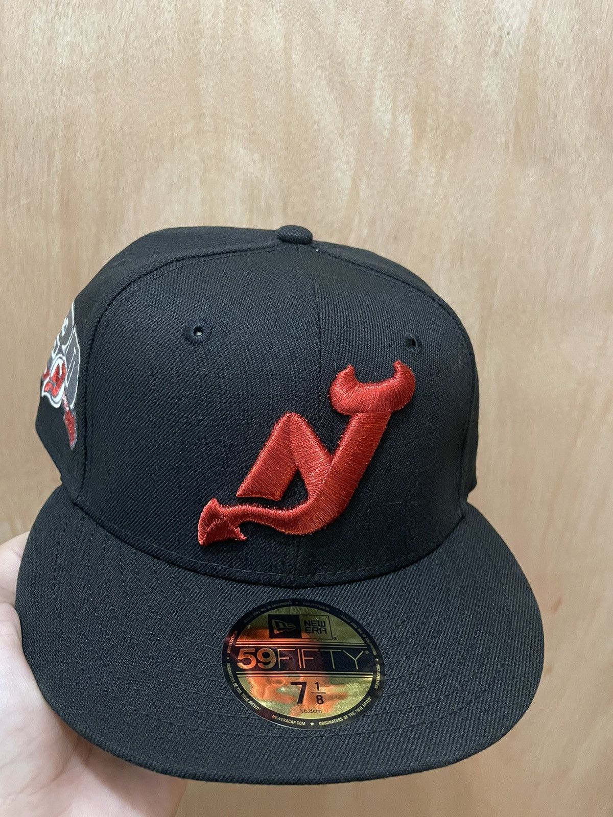 New Era Ecap city New Jersey devils 30 years patch new era 7 1/8 Size ONE SIZE - 1 Thumbnail
