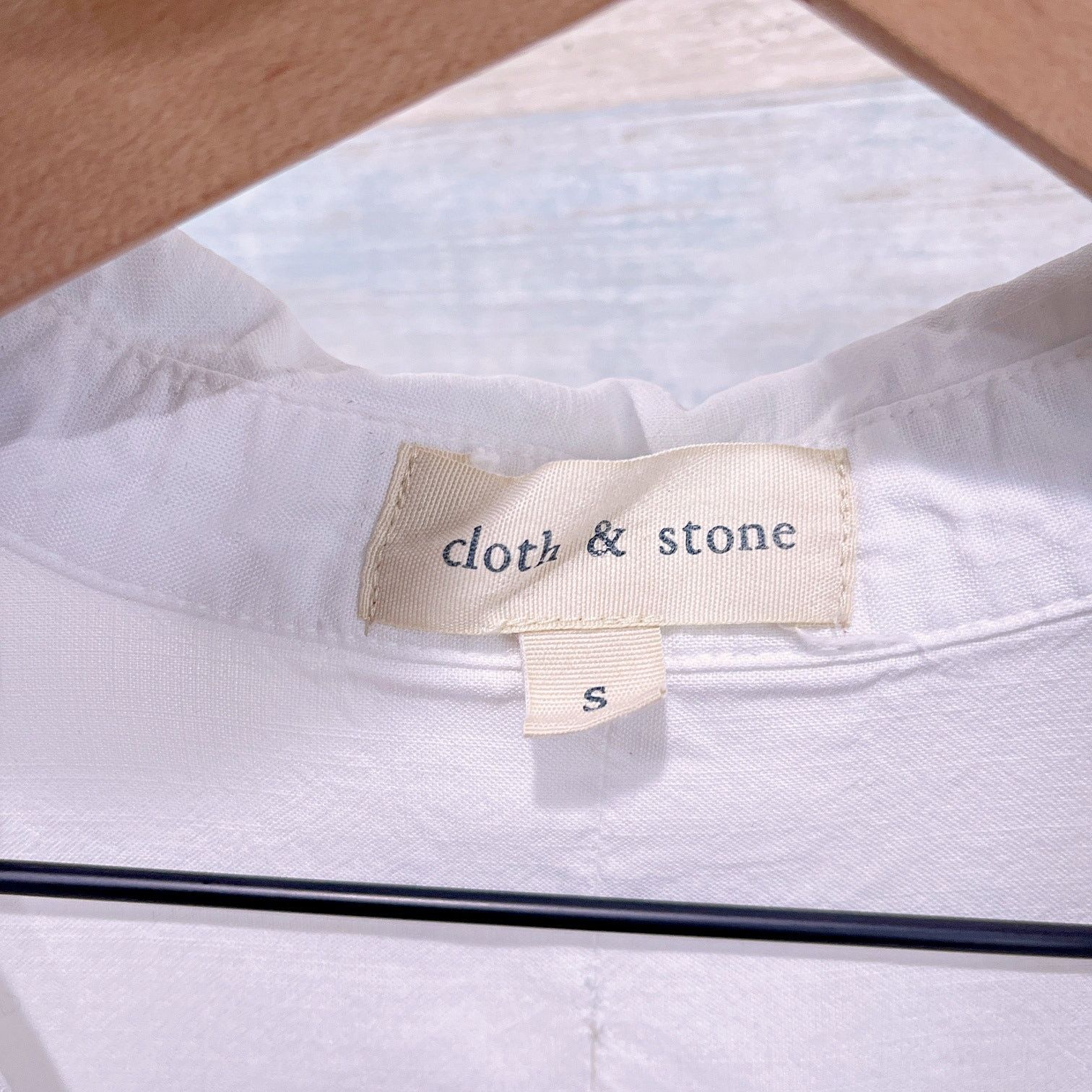Anthropologie Cloth & Stone Lyocell Split Back Button Down Shirt White S Size S / US 4 / IT 40 - 7 Thumbnail
