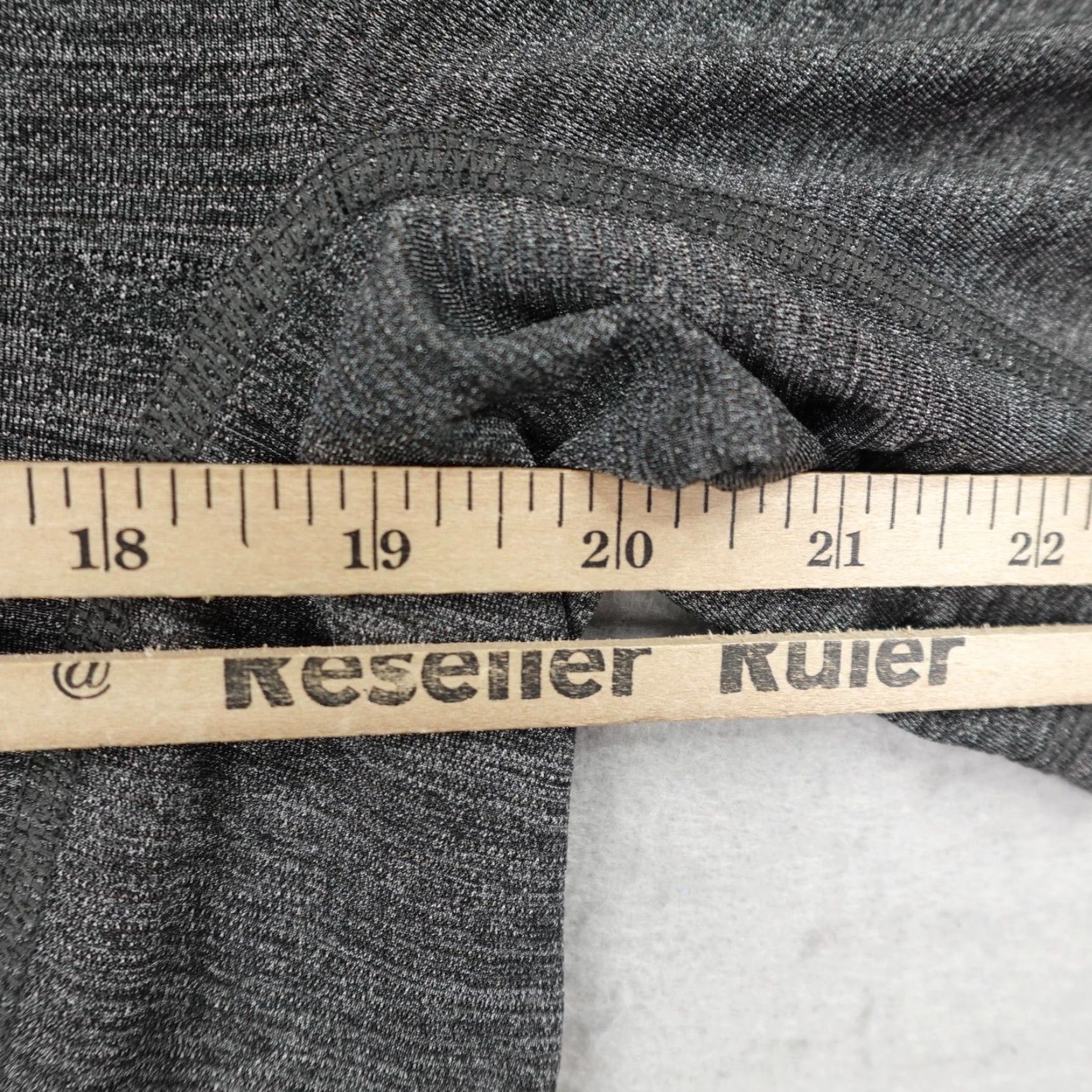 Lululemon Lululemon Shirt Mens Large Gray Lightweight Performance Athletic Workout Gym Size US L / EU 52-54 / 3 - 5 Thumbnail