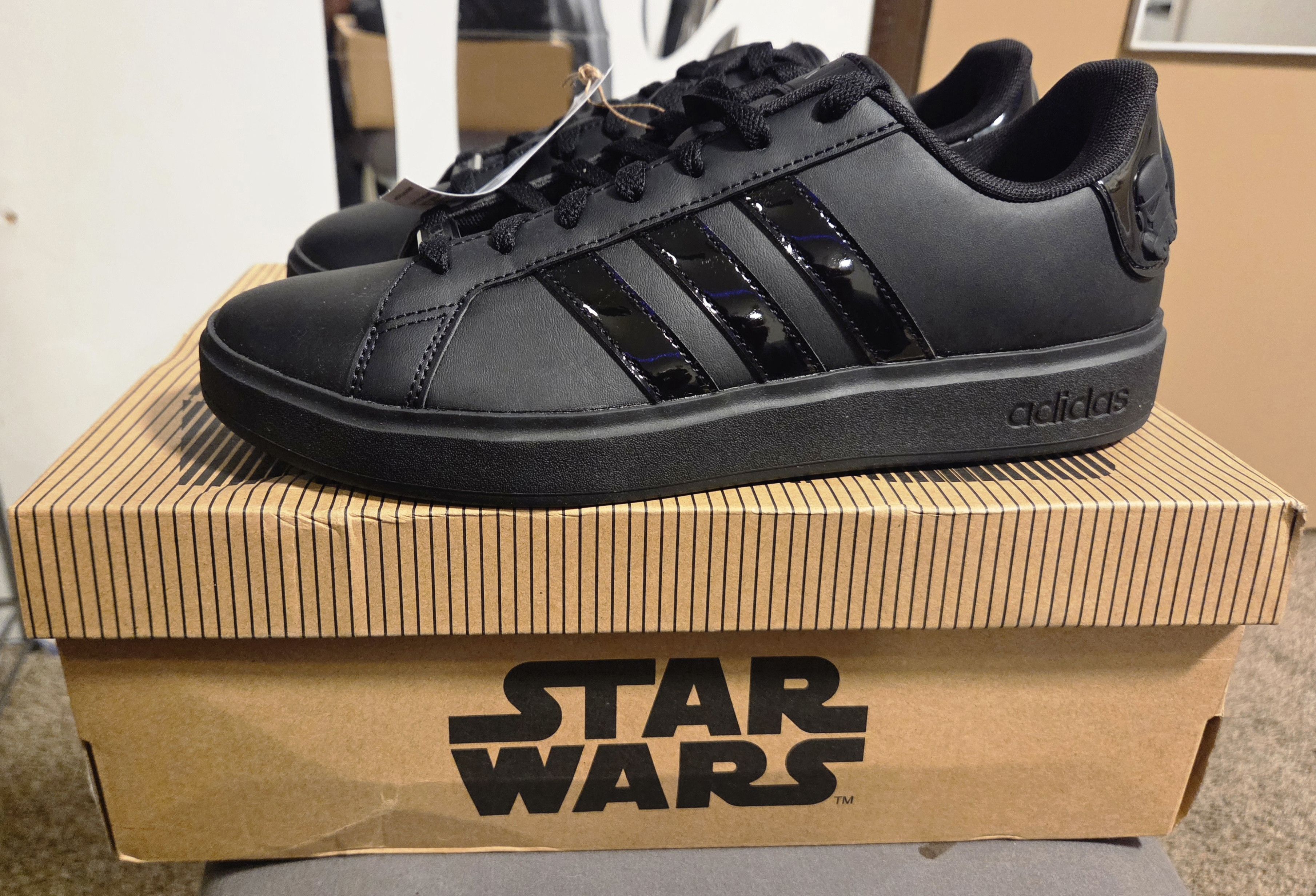 Adidas × Star Wars Adidas Star Wars Grand Court Black Size US 8.5 / EU 41-42 - 4 Thumbnail