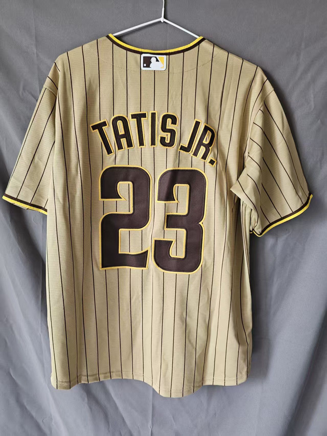 MLB San Diego Padres 23 TATIS JR Jersey Size US M / EU 48-50 / 2 - 1 Thumbnail